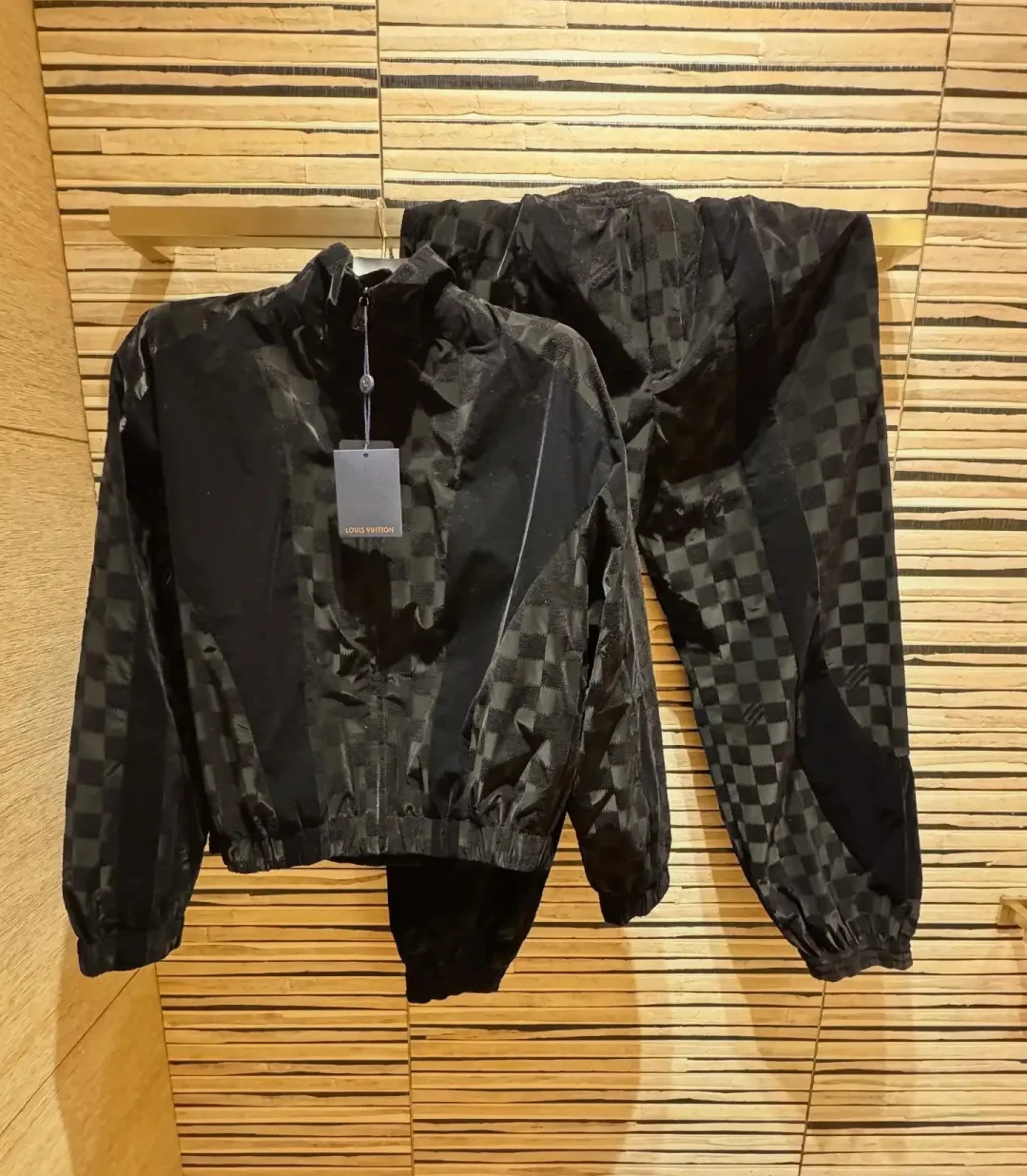 Брюки Мужские Louis Vuitton 658828
