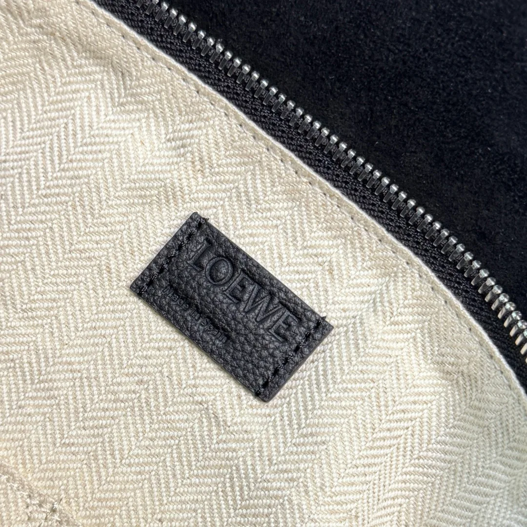 Классические Сумки Женские Loewe 11401006