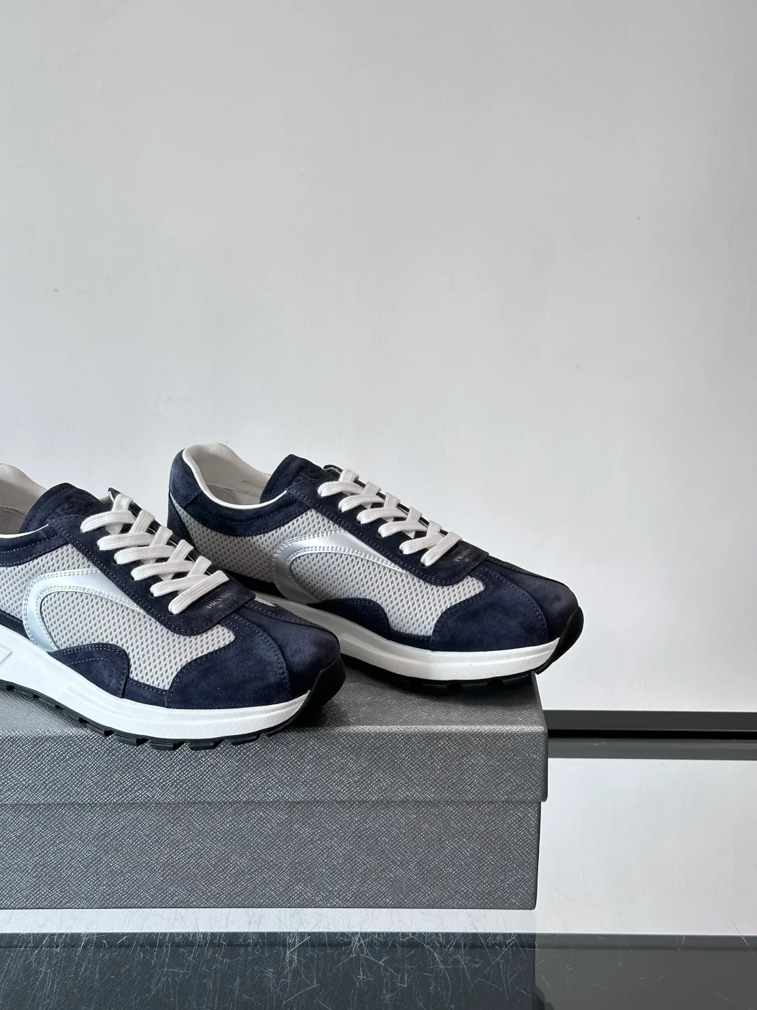 Кроссовки Мужские Prada 758557