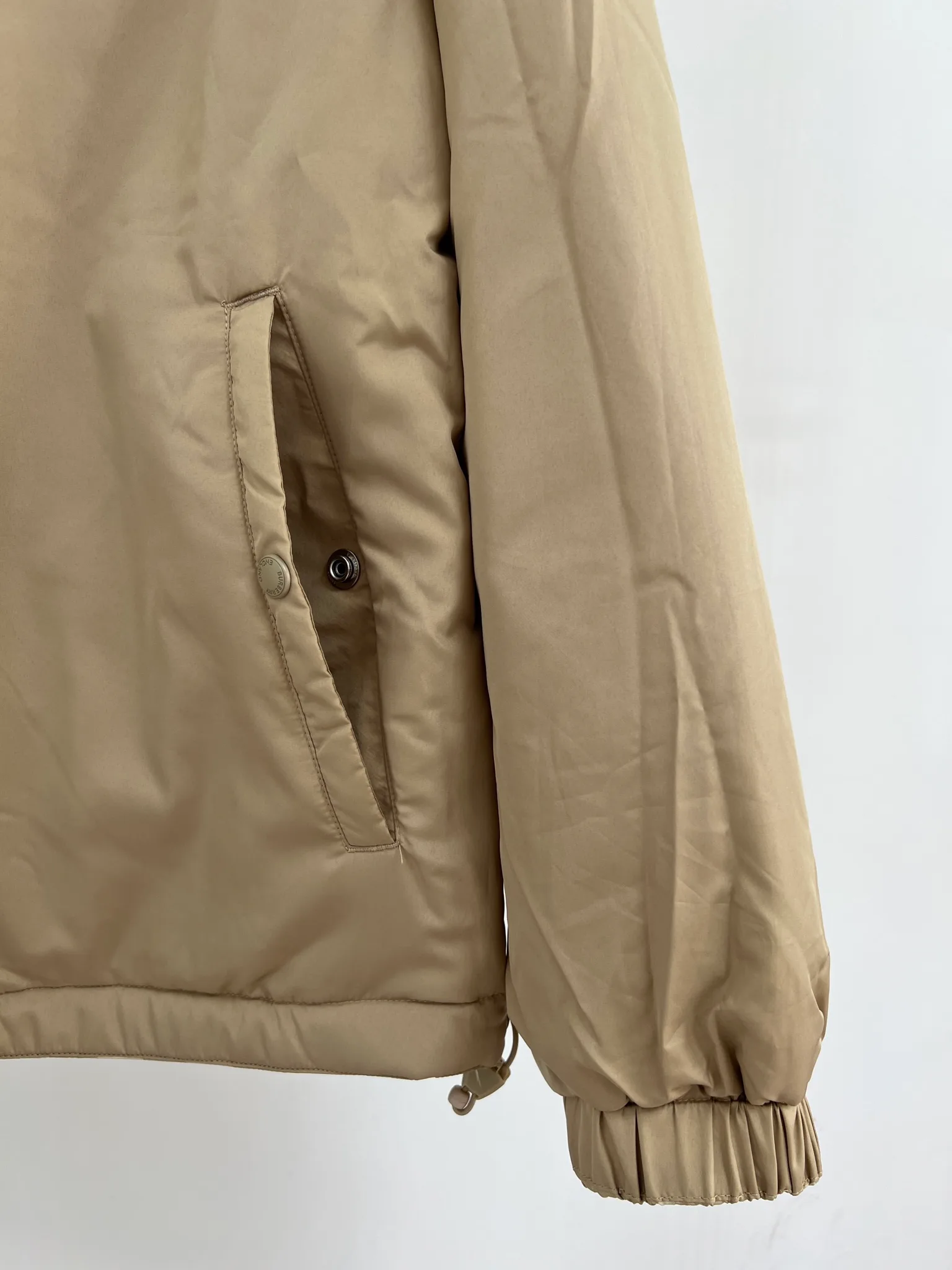 Куртки И Пуховики Женские Burberry 18415749