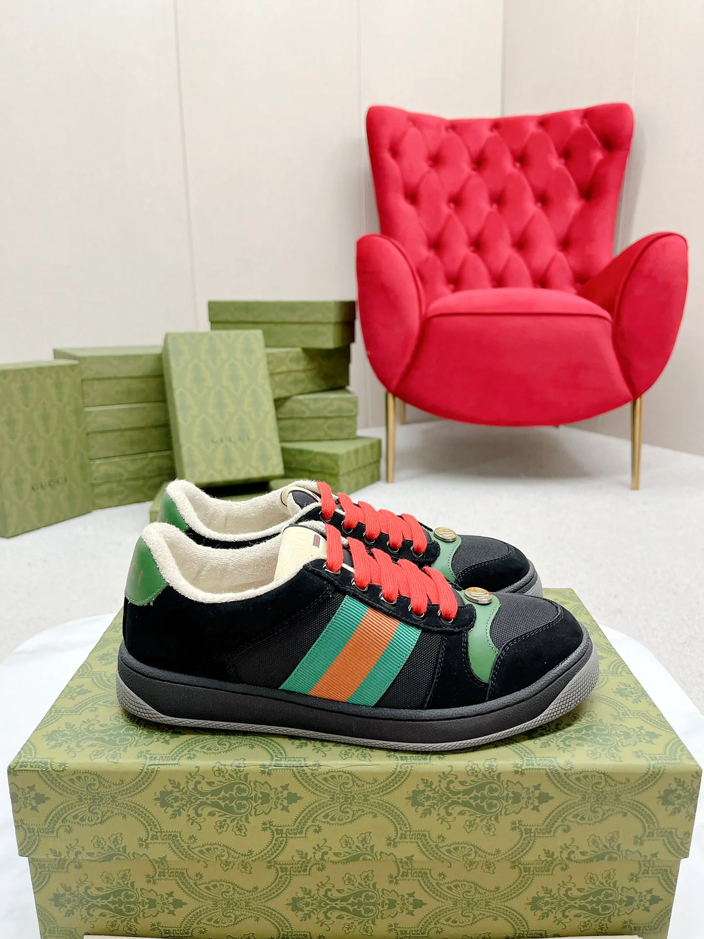 Кроссовки Женские Gucci 4784259