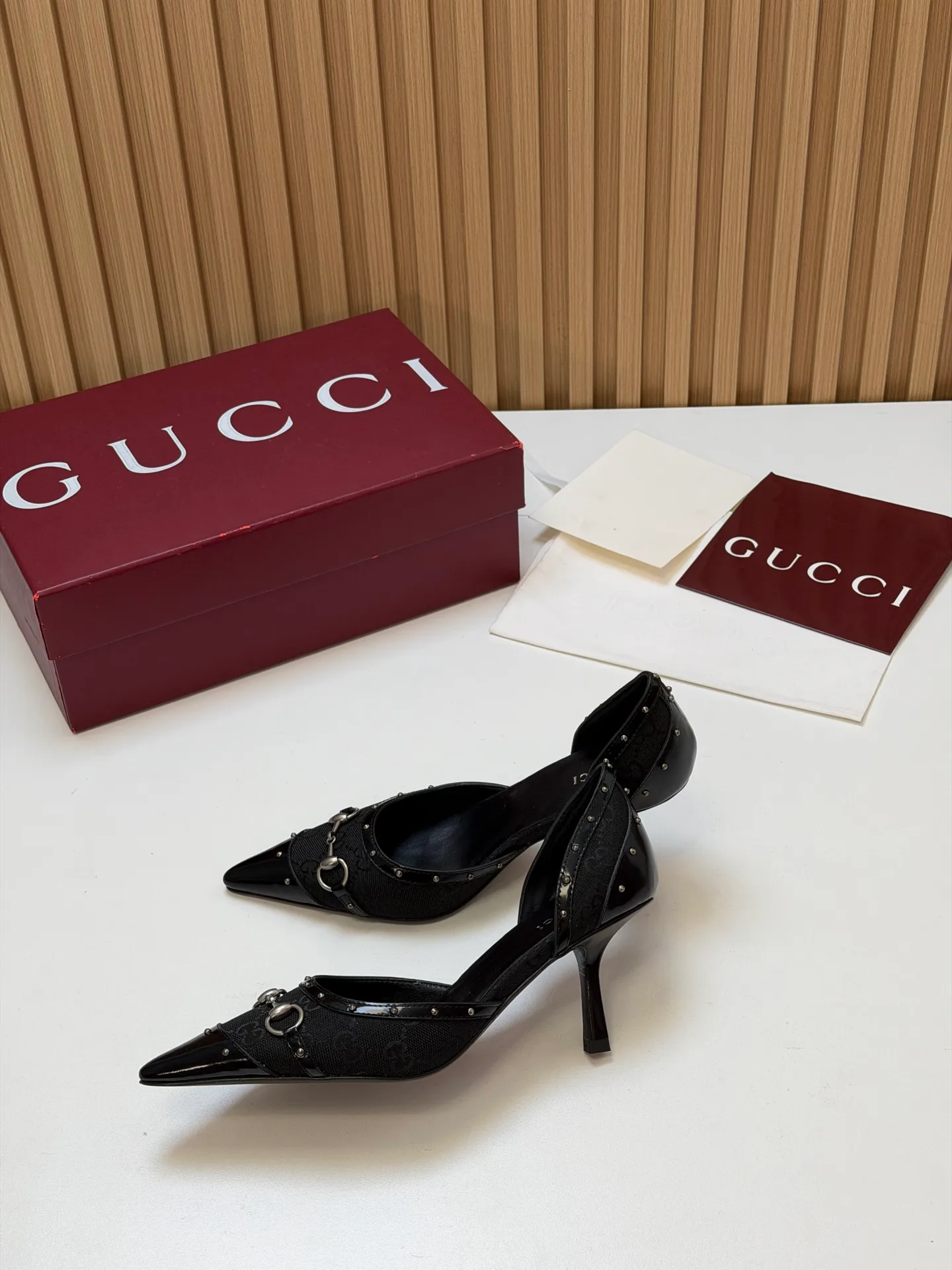 Туфли Женские Gucci 17631687