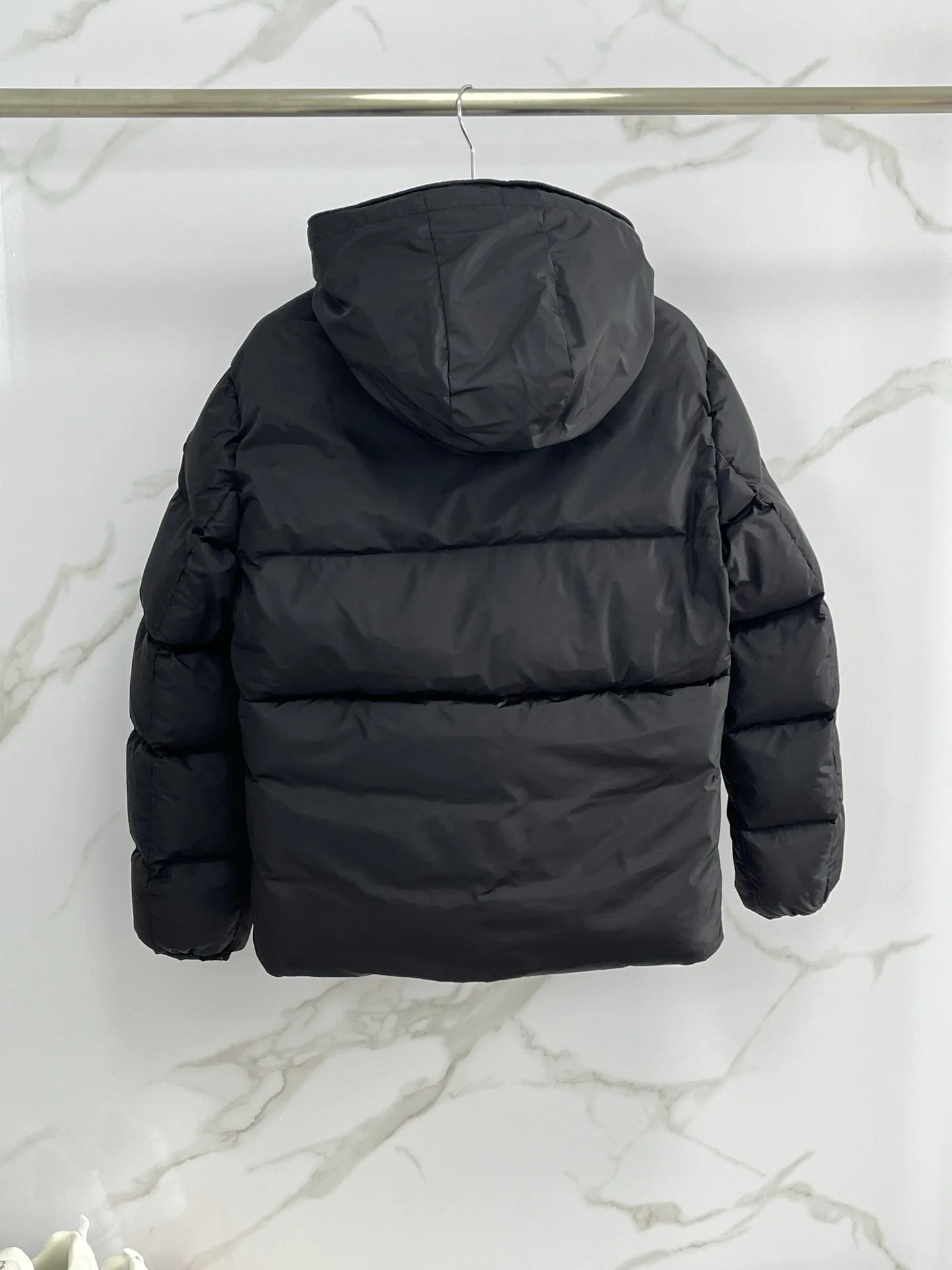 Куртки И Пуховики Женские Moncler 18794535