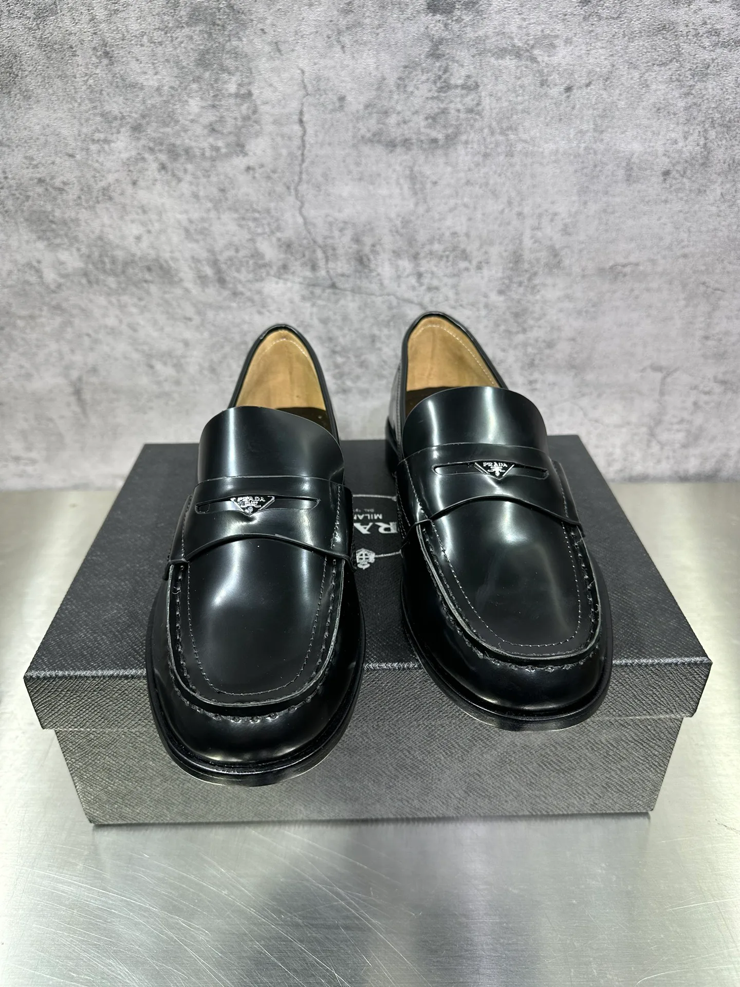 Лоферы И Туфли Мужские Prada 19687861
