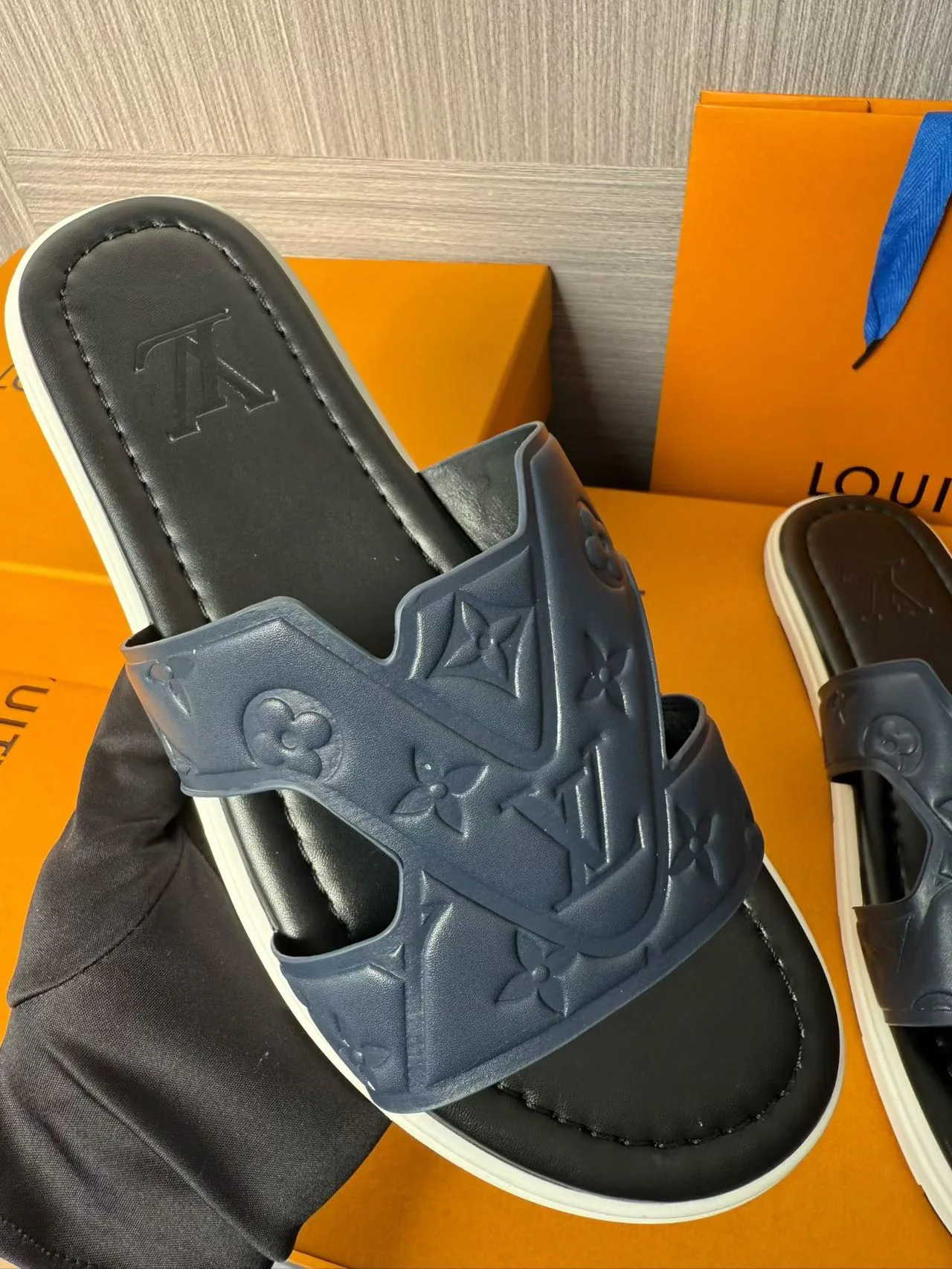 Шлепанцы Мужские Louis Vuitton 1310633