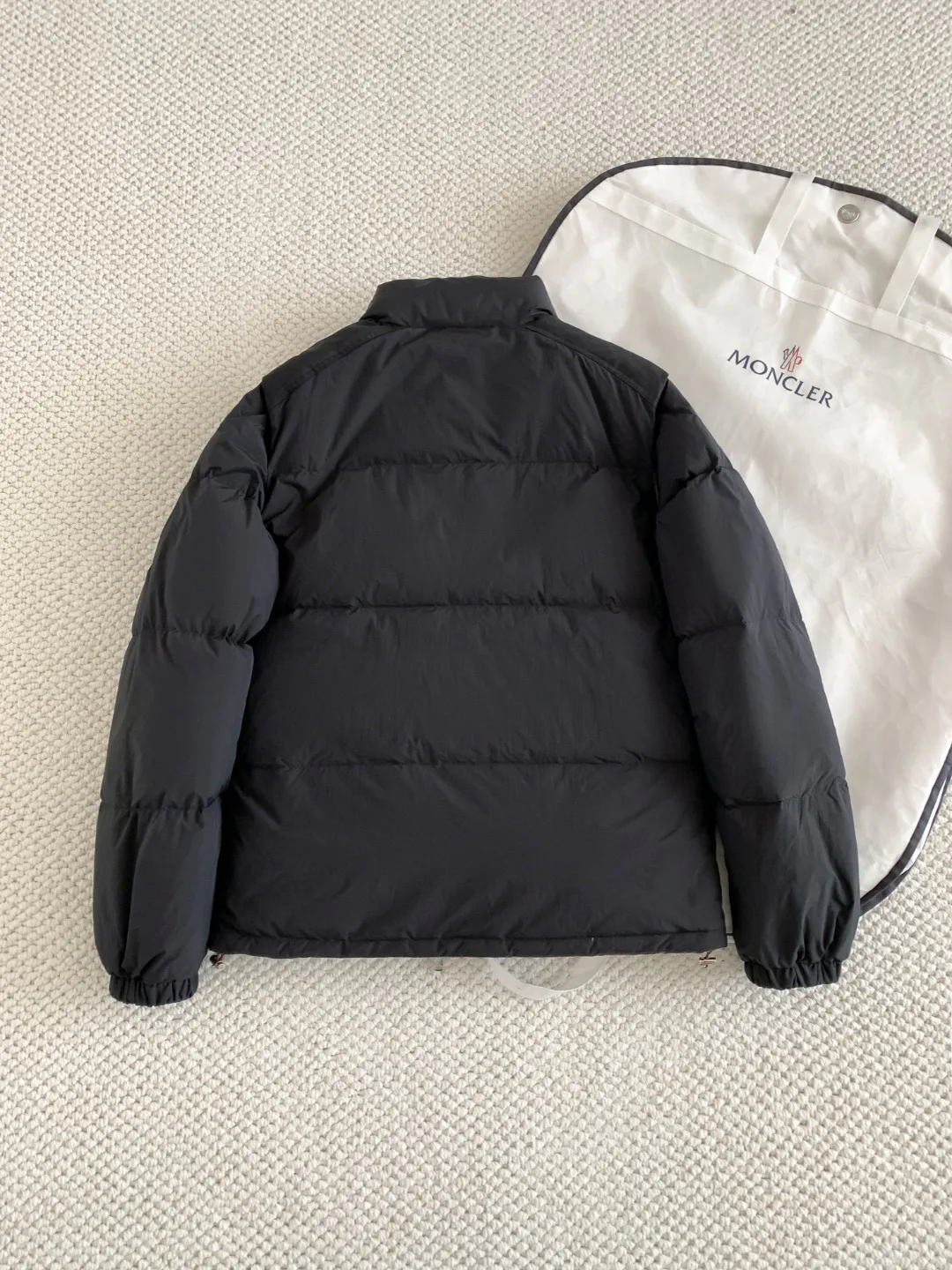 Куртки И Пуховики Мужские Moncler 723444