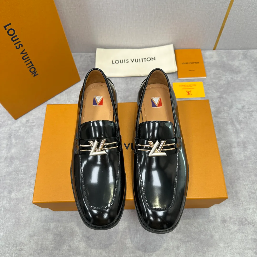 Лоферы И Туфли Мужские Louis Vuitton 18194020