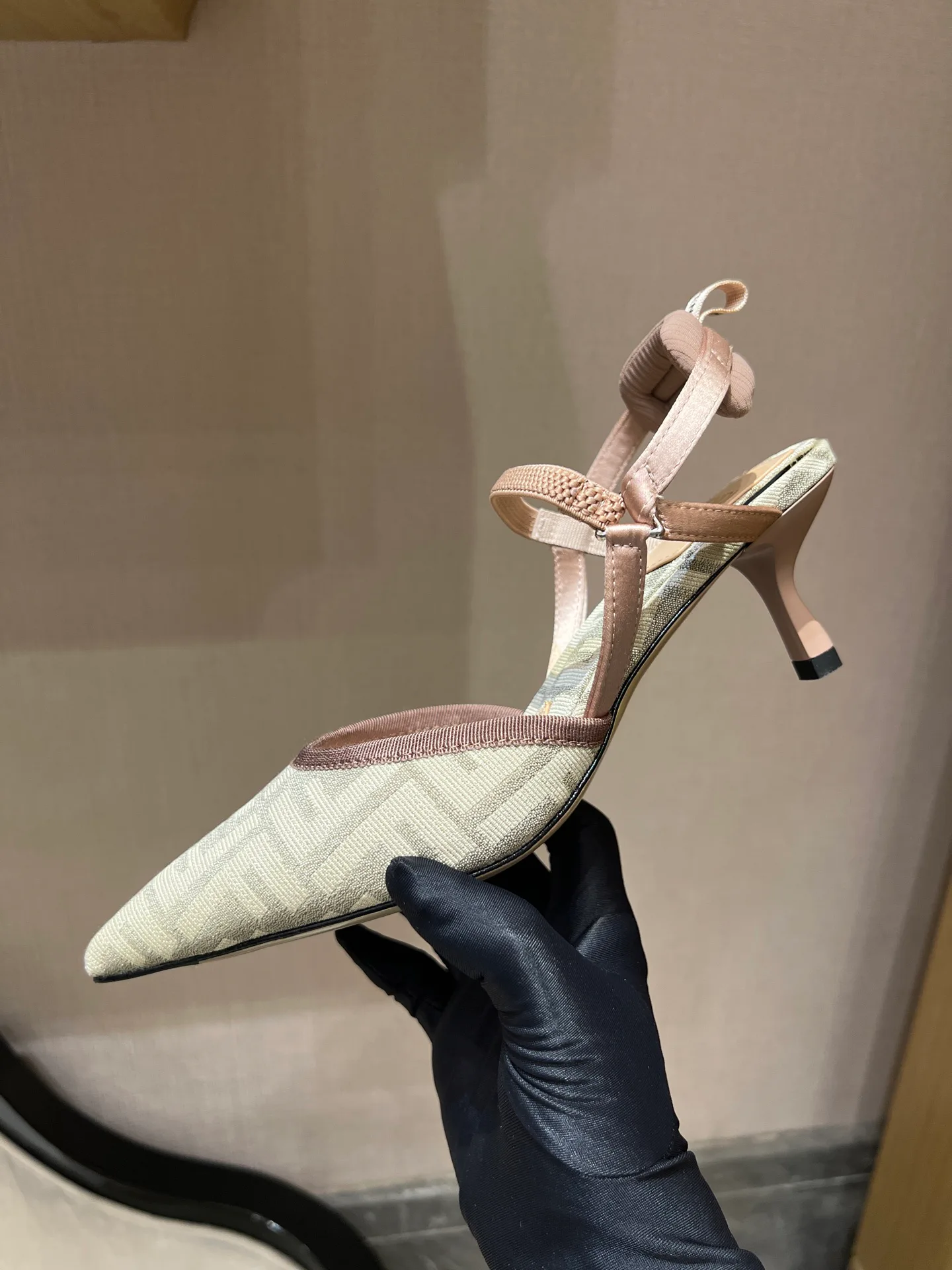 Туфли Женские Fendi 11209737