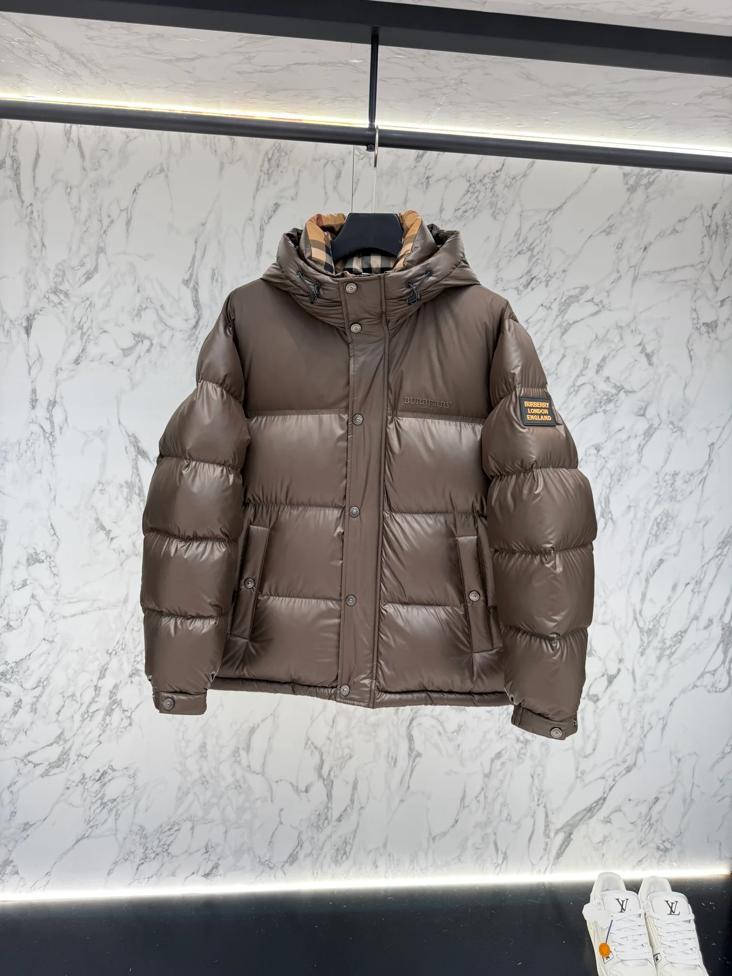 Куртки И Пуховики Женские Burberry 18537394