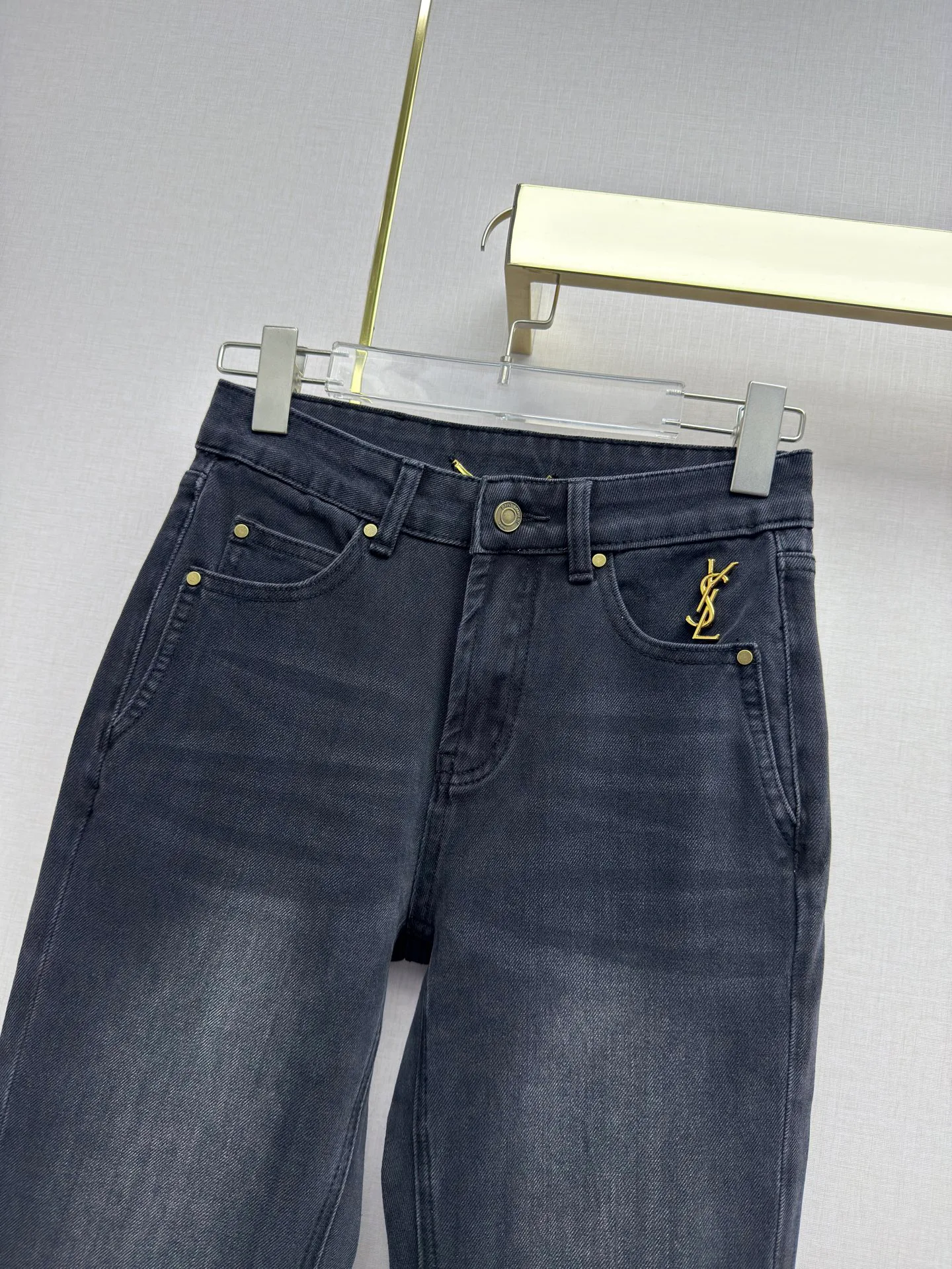 Джинсы Женские Saint Laurent 12929627