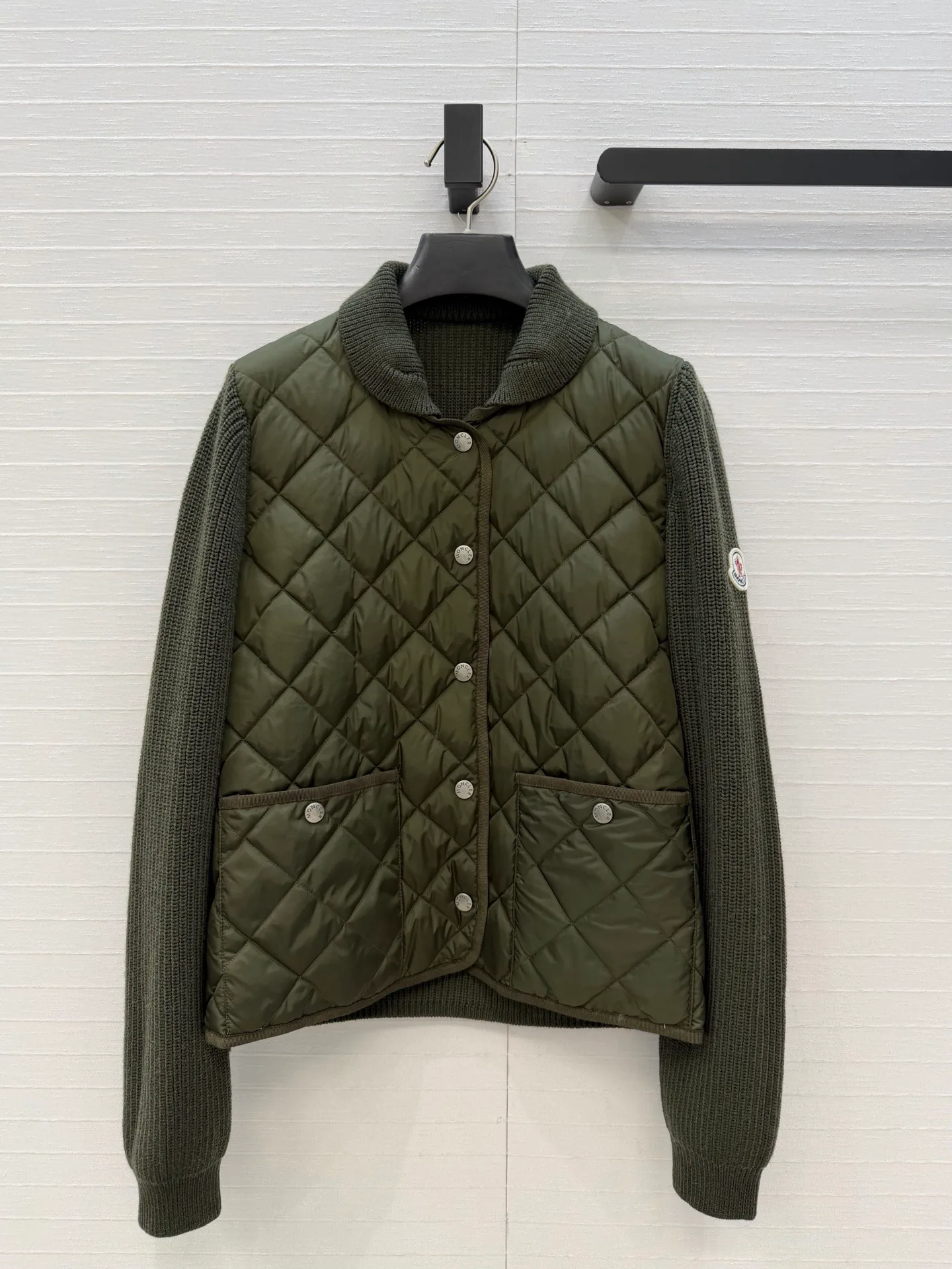 Куртки И Пуховики Женские Moncler 19460871