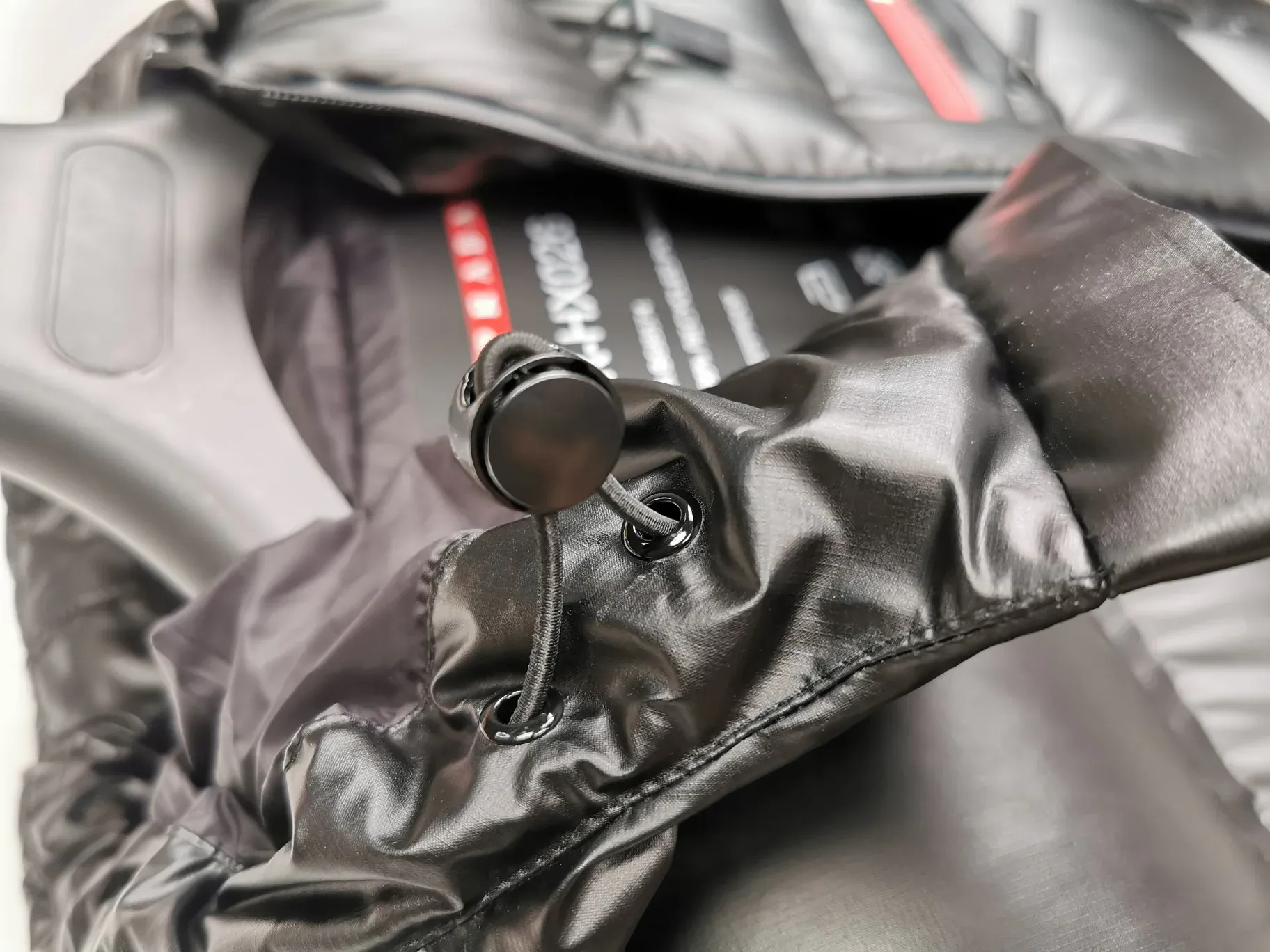 Куртки И Пуховики Женские Prada 362480