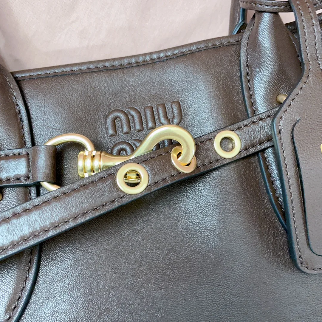 Классические Сумки Женские Miu Miu 18004736