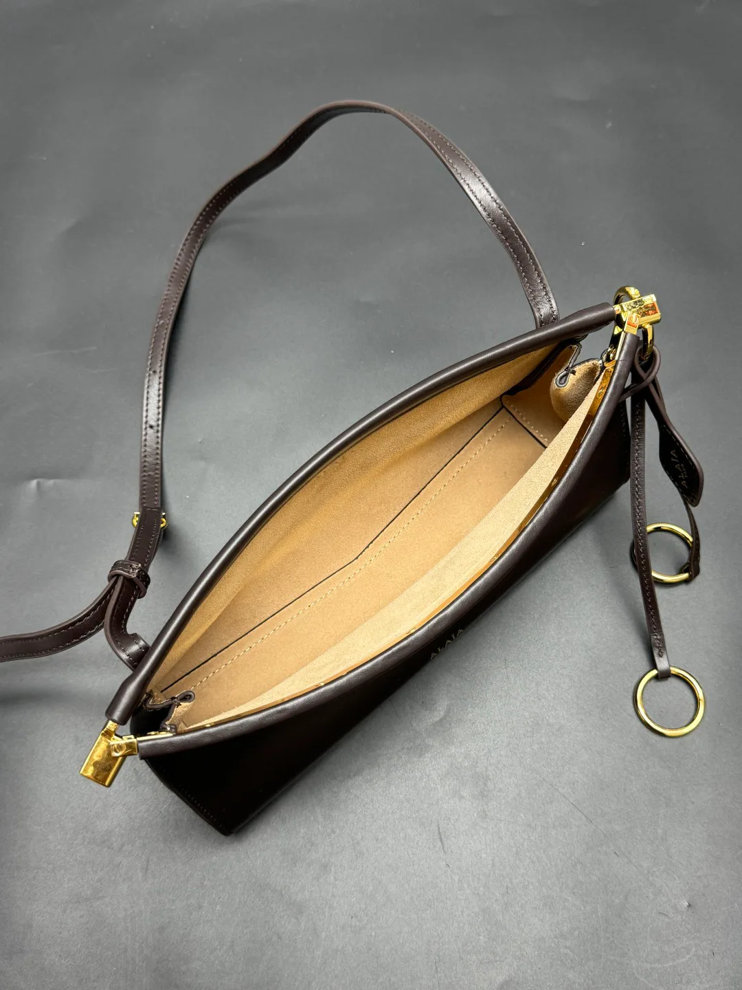 Сумки На Ремне Женские Alaia 11667393