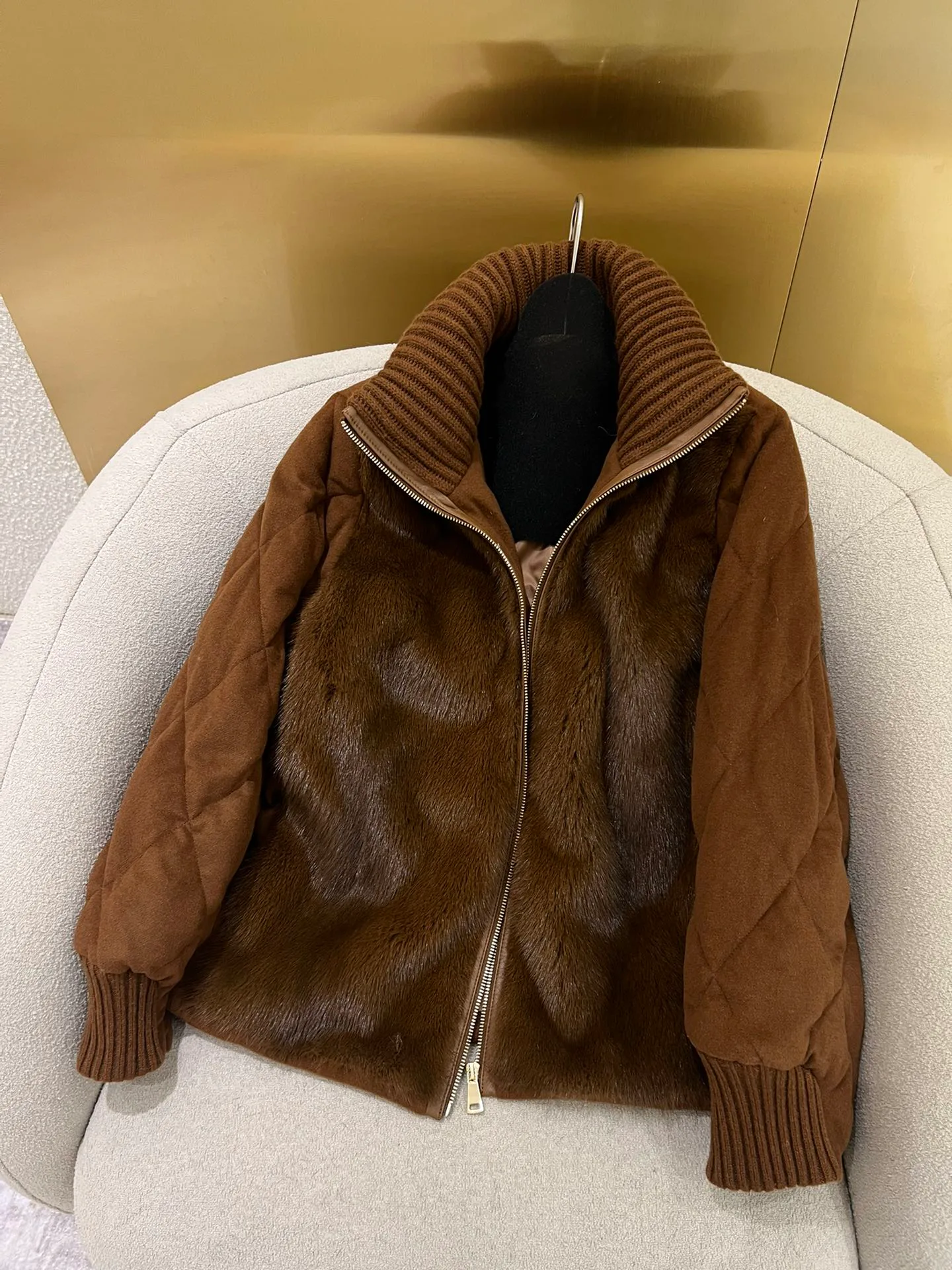 Куртки И Пуховики Женские Loro Piana 19779145