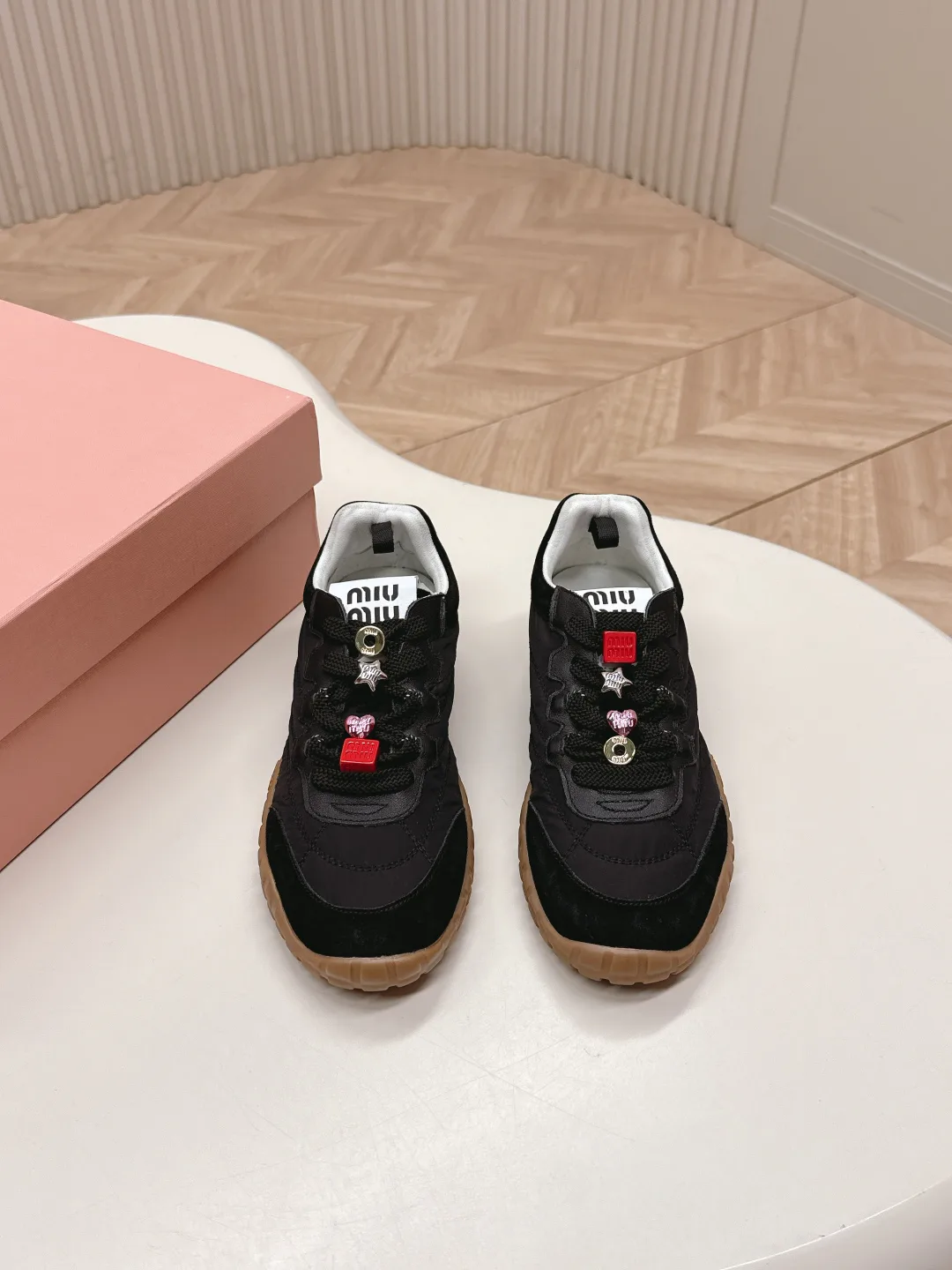 Кроссовки Женские Miu Miu 14023