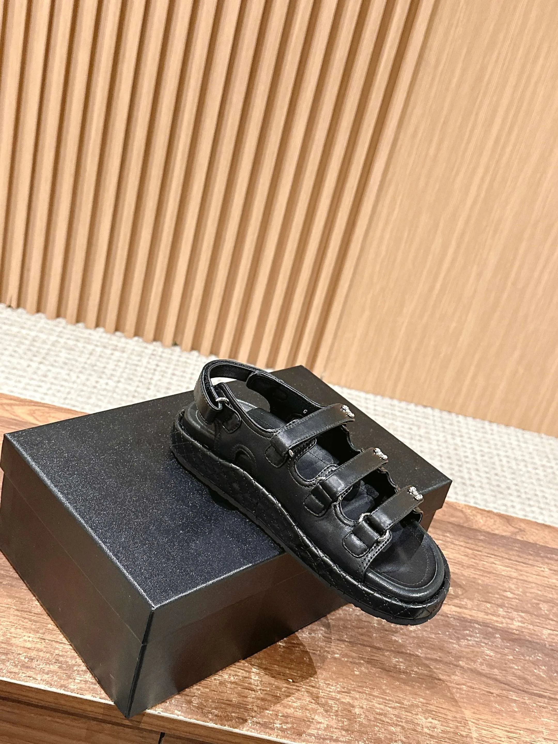 Сандалии Женские Chanel 14615