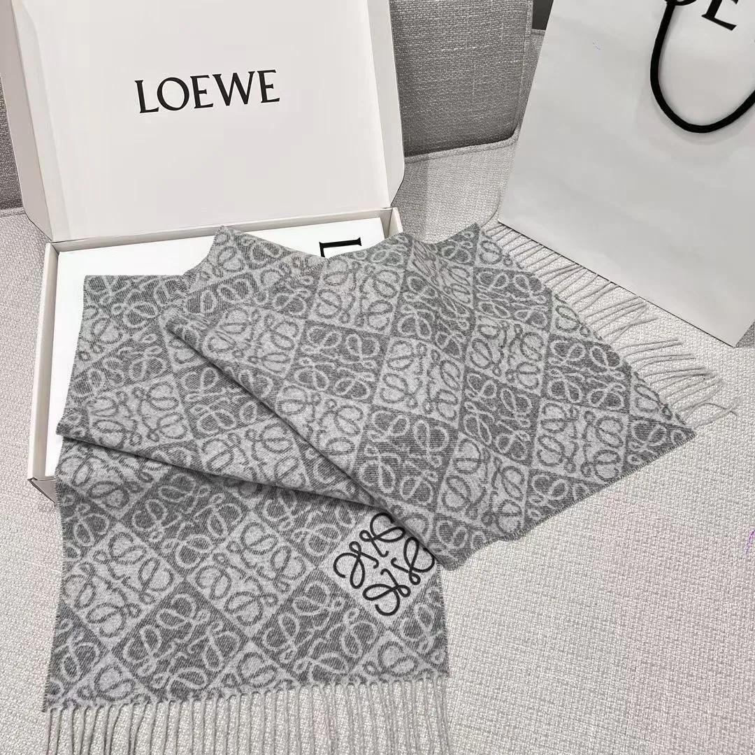 Шарфы Loewe 1248236