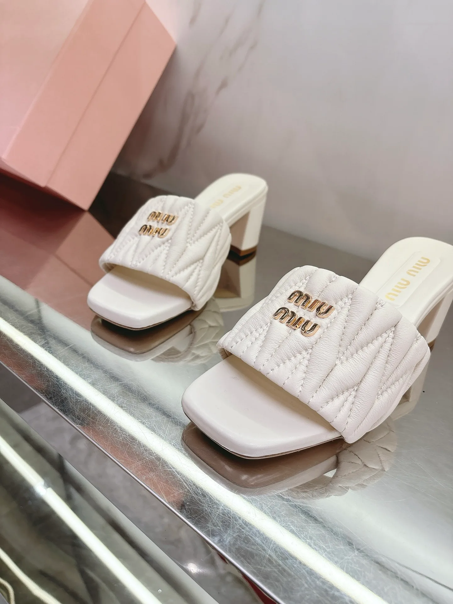 Босоножки Женские Miu Miu 23369