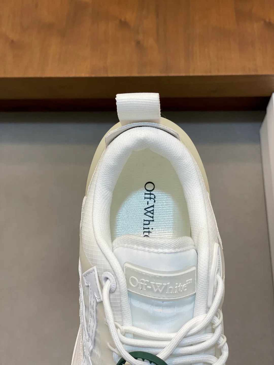 Кроссовки Женские Off-White 12842872