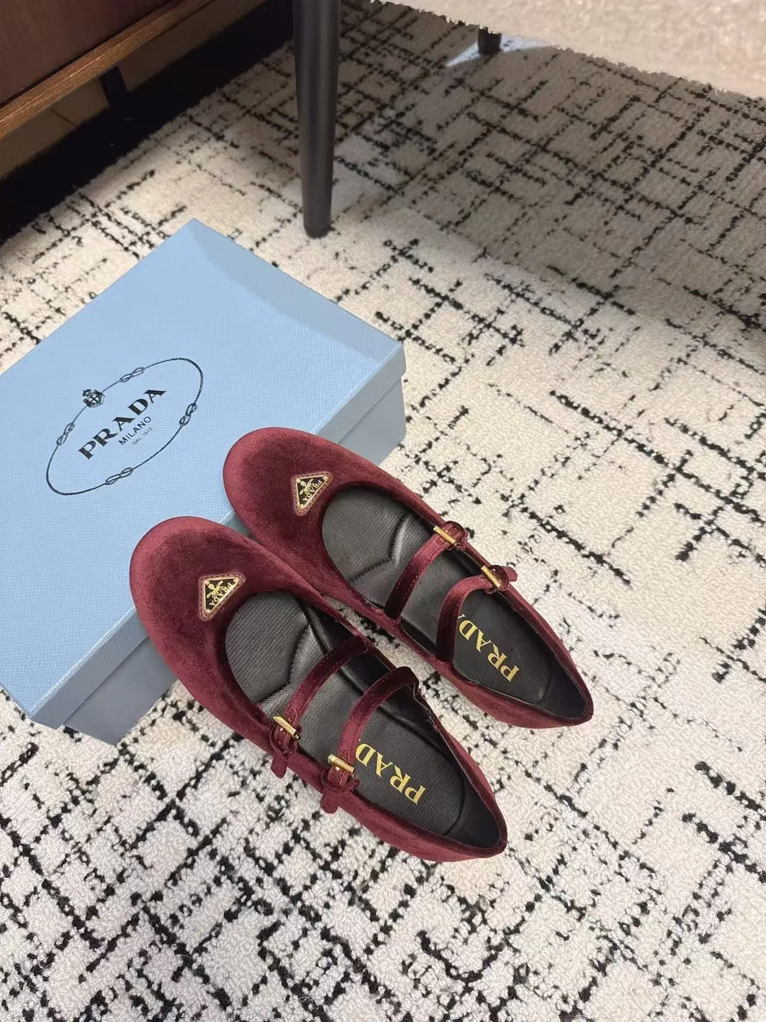 Туфли Женские Prada 11426430