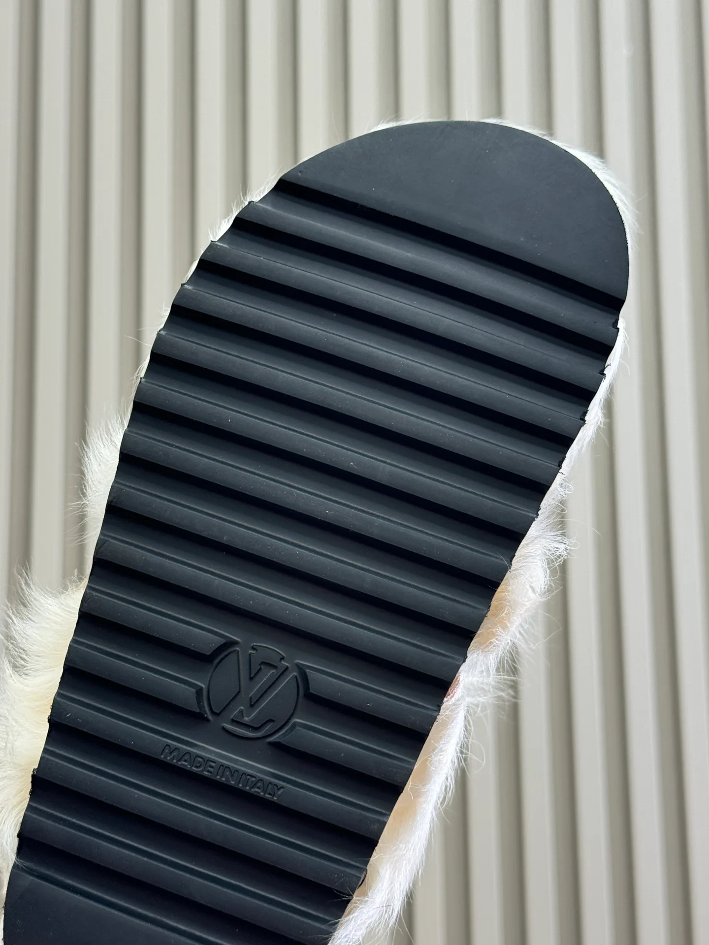 Тапочки Женские Louis Vuitton 137517