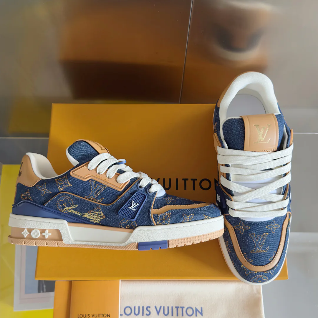 Кроссовки Женские Louis Vuitton 1546679