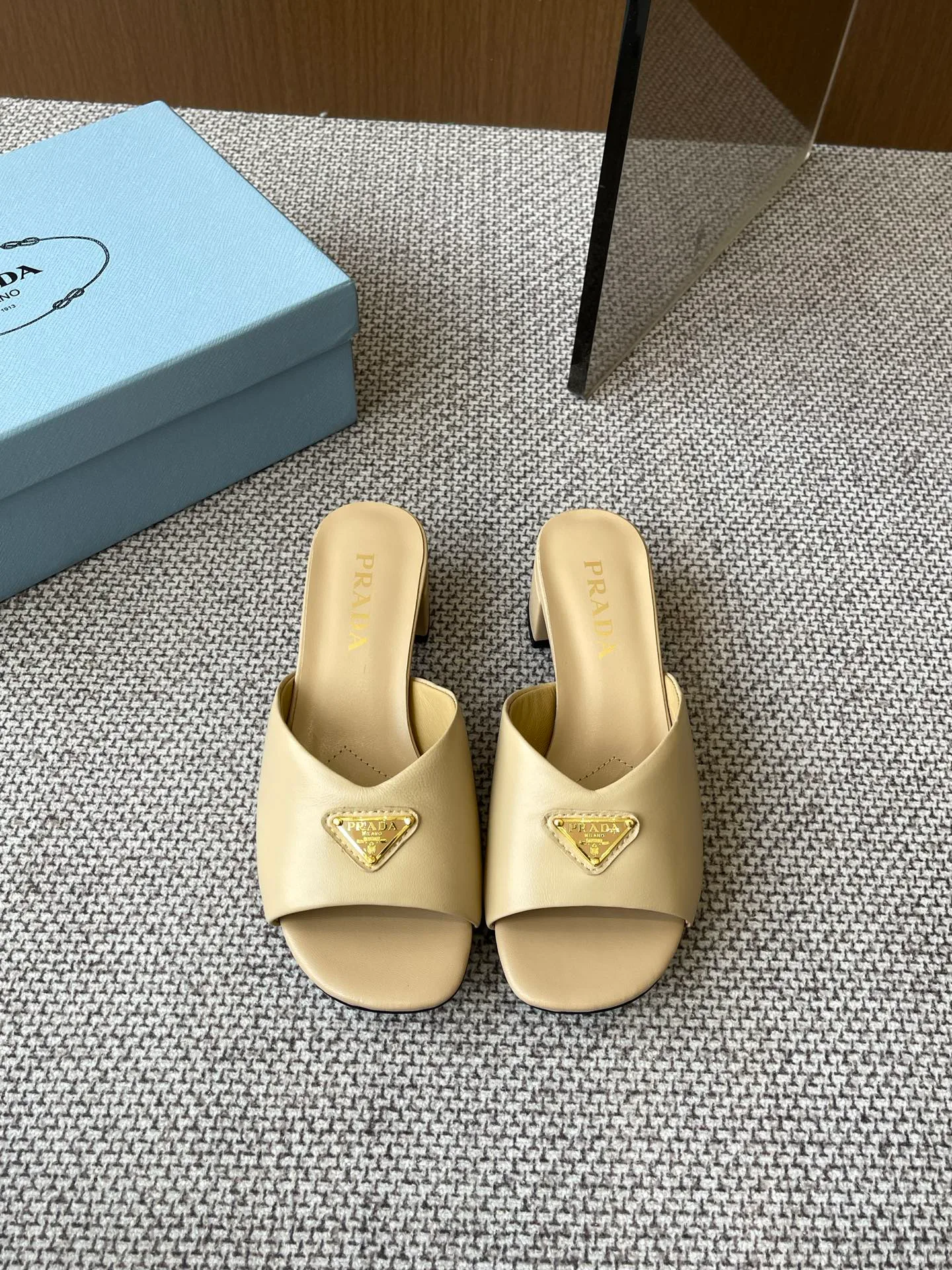 Босоножки Женские Prada 34773