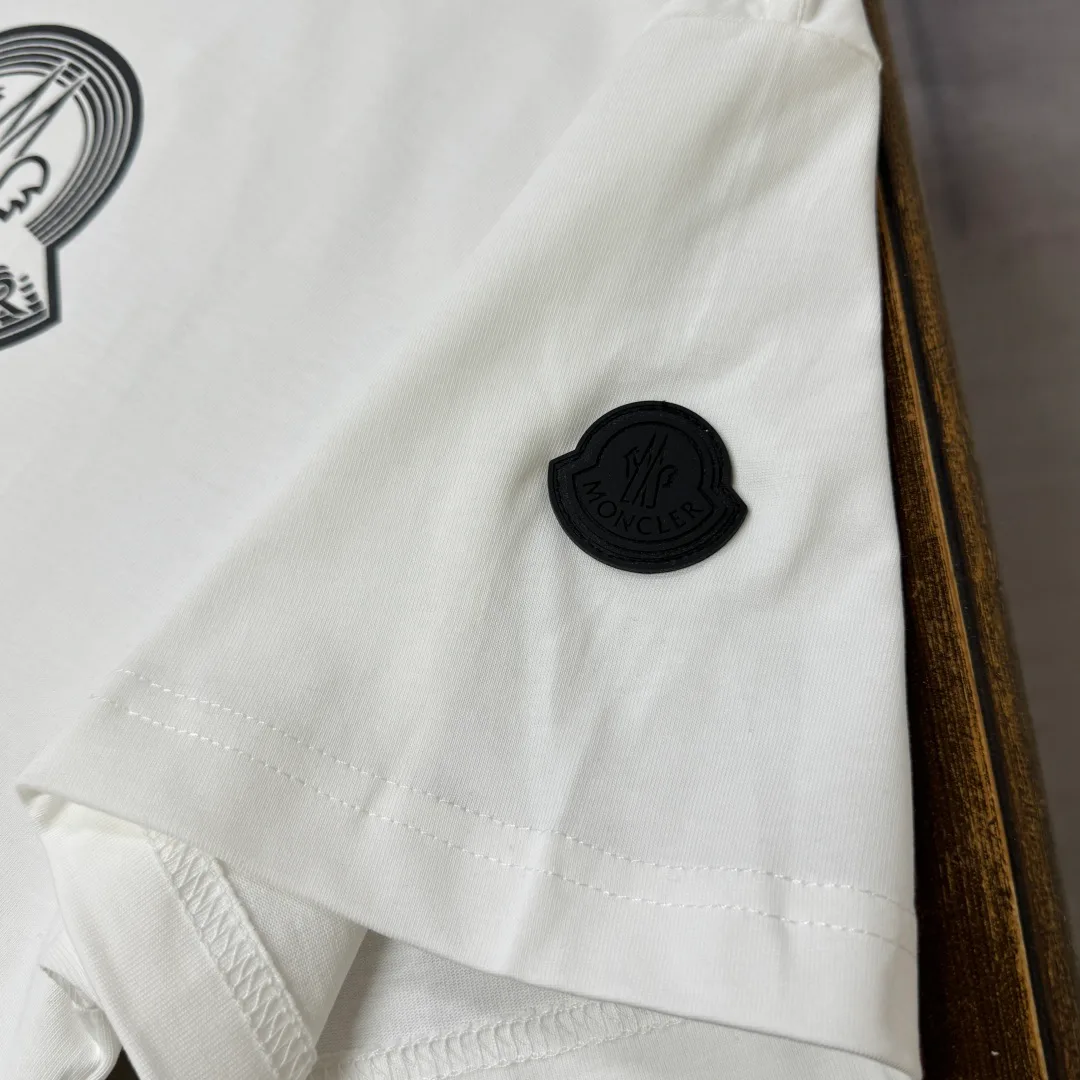 Футболки Женские Moncler 11668069