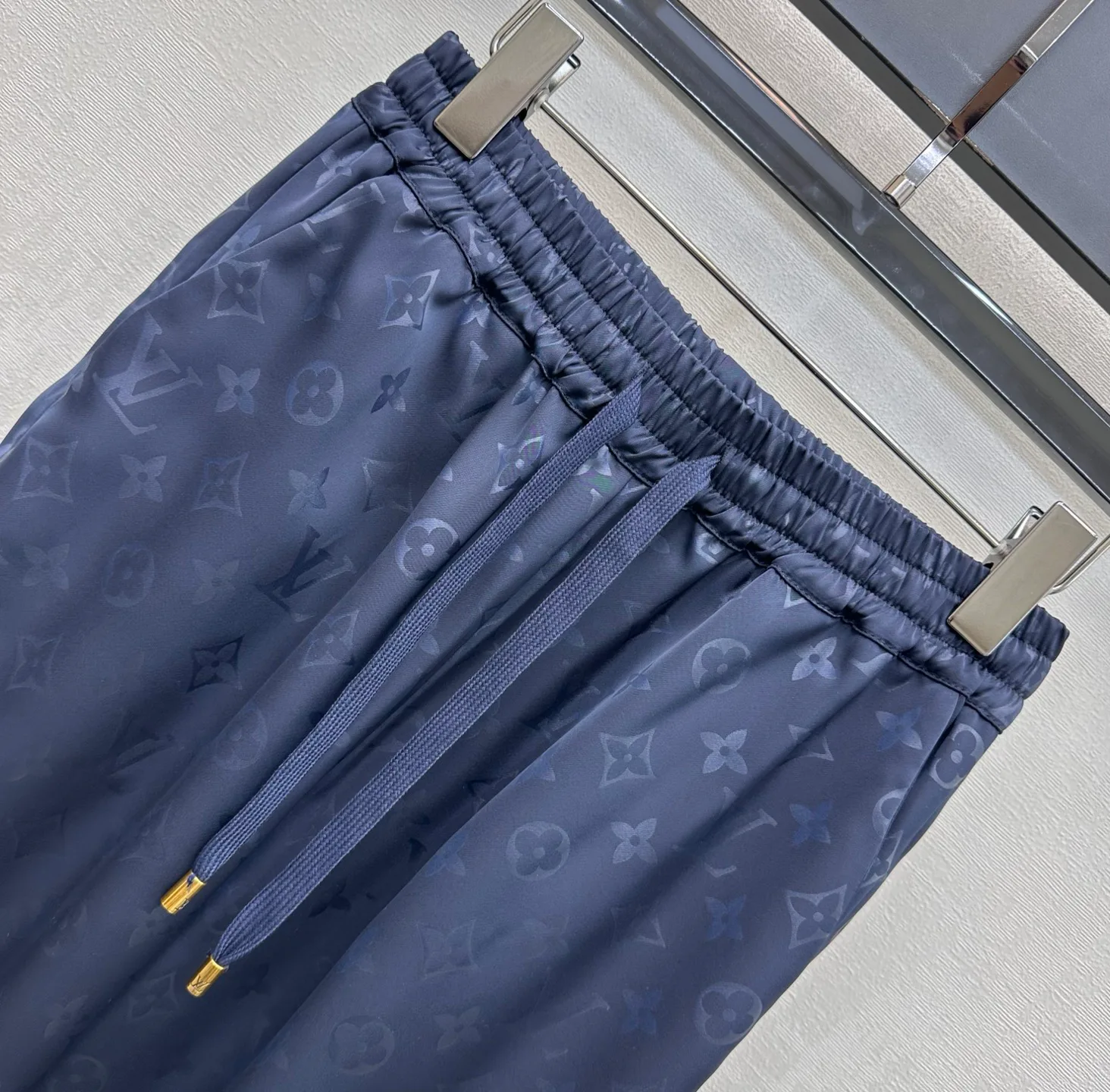 Брюки Женские Louis Vuitton 11463540