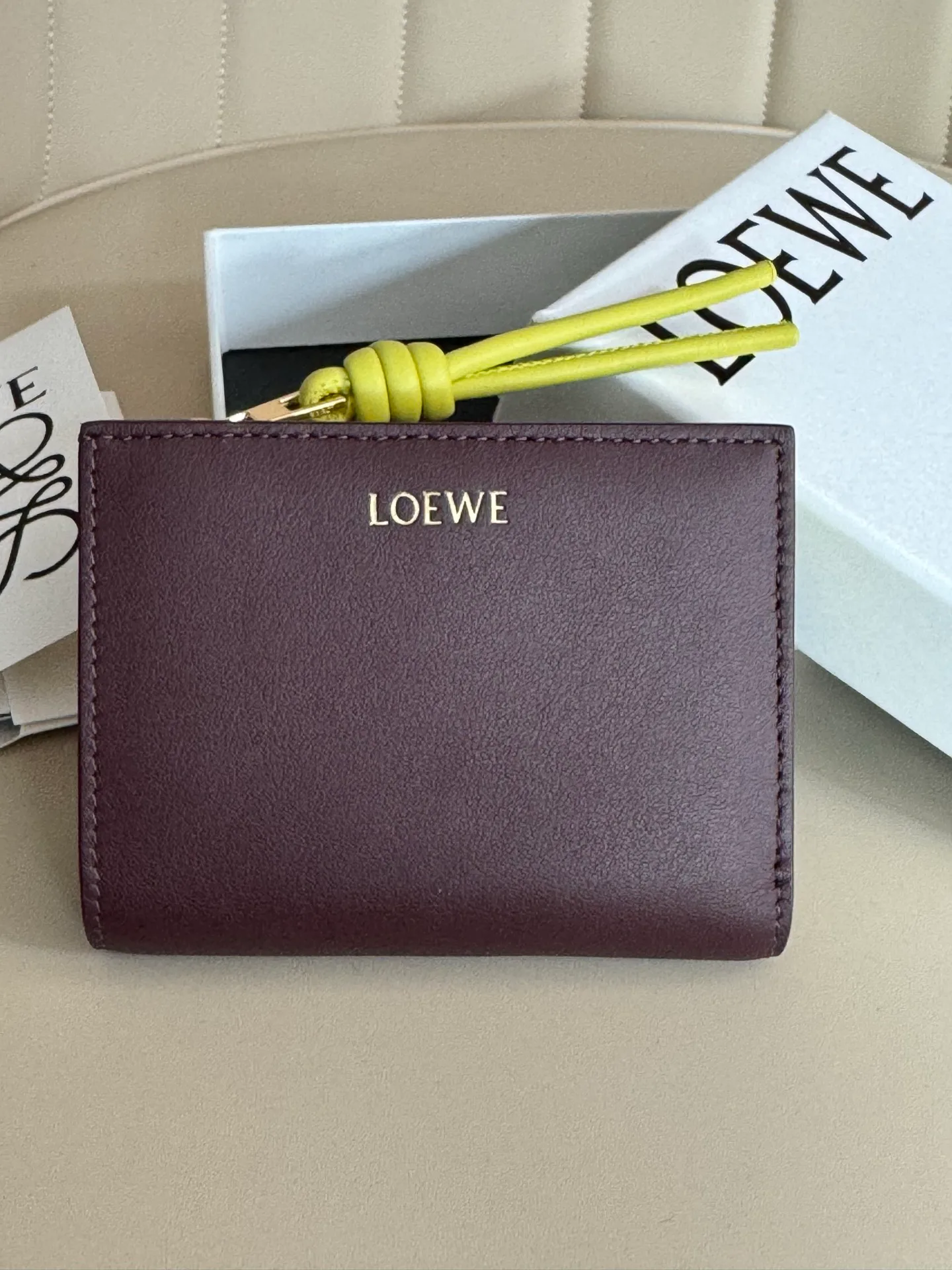 Клатчи Женские Loewe 18906584