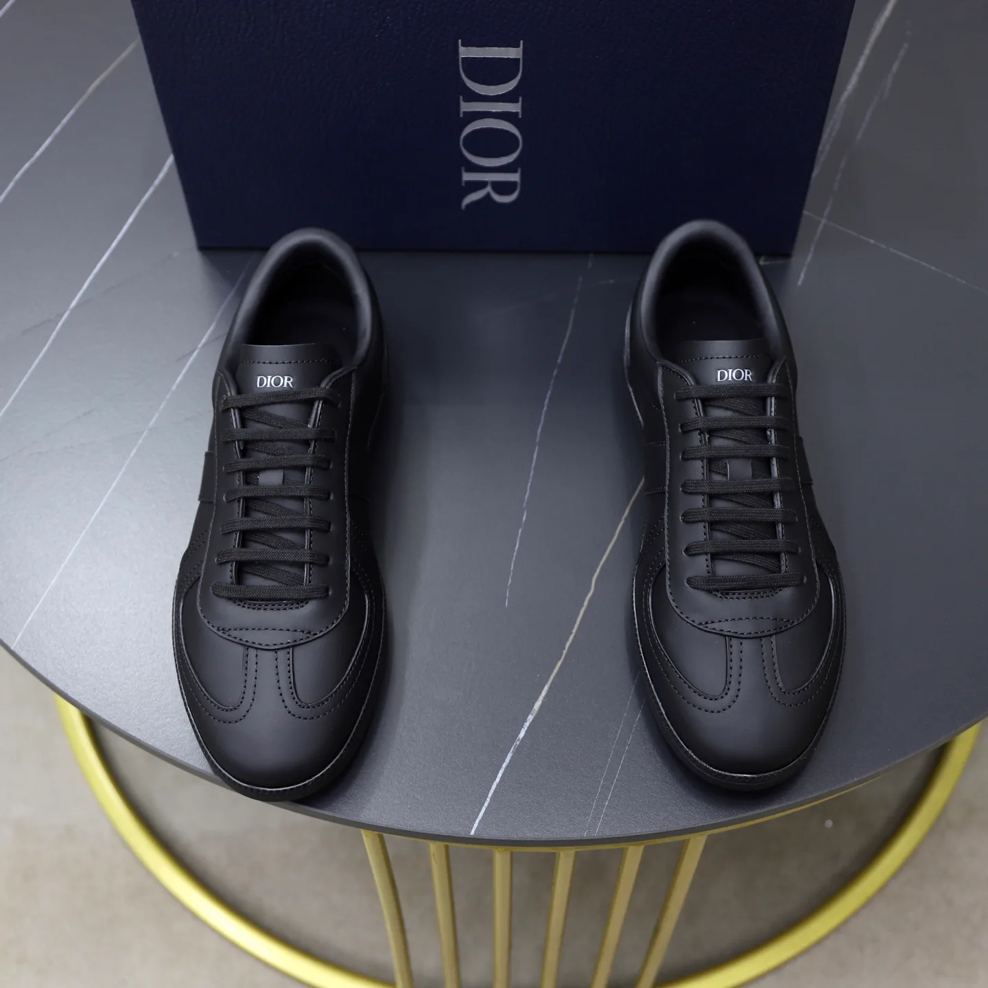 Кроссовки Женские Christian Dior 18102935