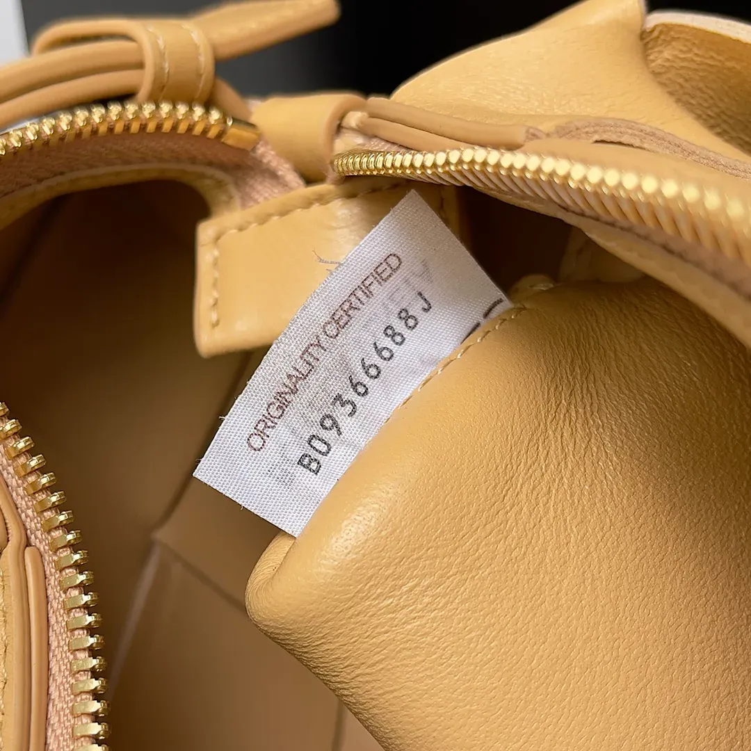 Сумки На Ремне Женские Bottega Veneta 368716