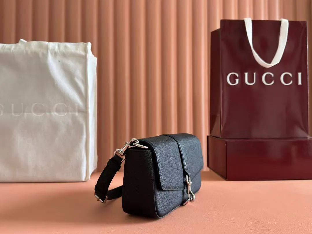 Классические Сумки Женские Gucci 1390754