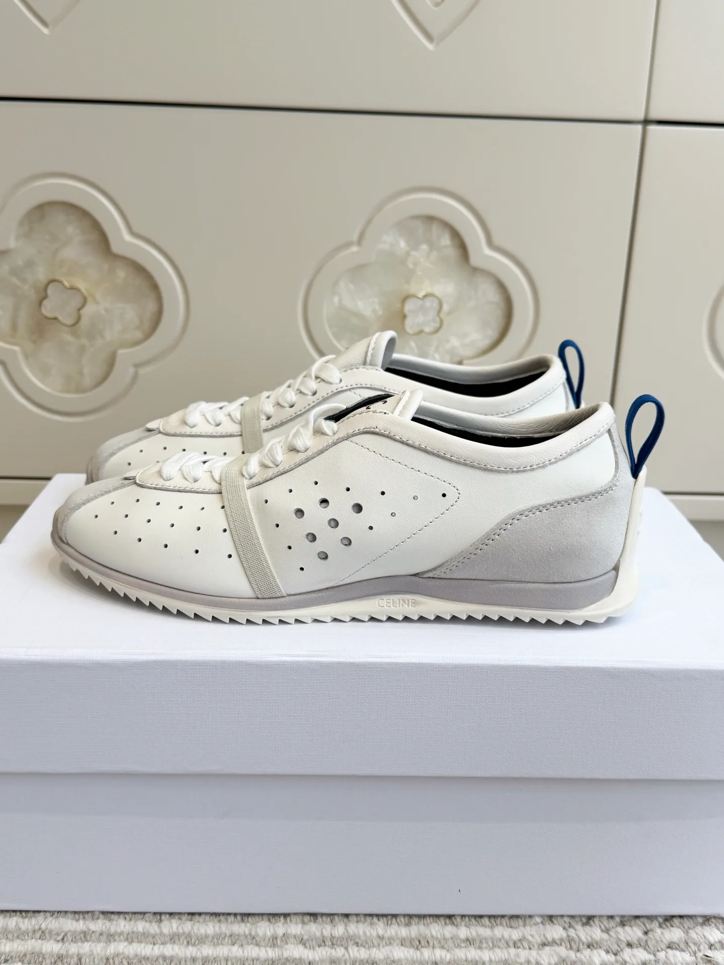 Кроссовки Женские Celine 18559239