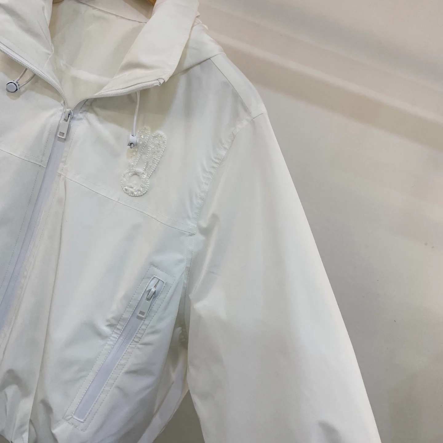 Куртки И Пуховики Женские Bottega Veneta 19086