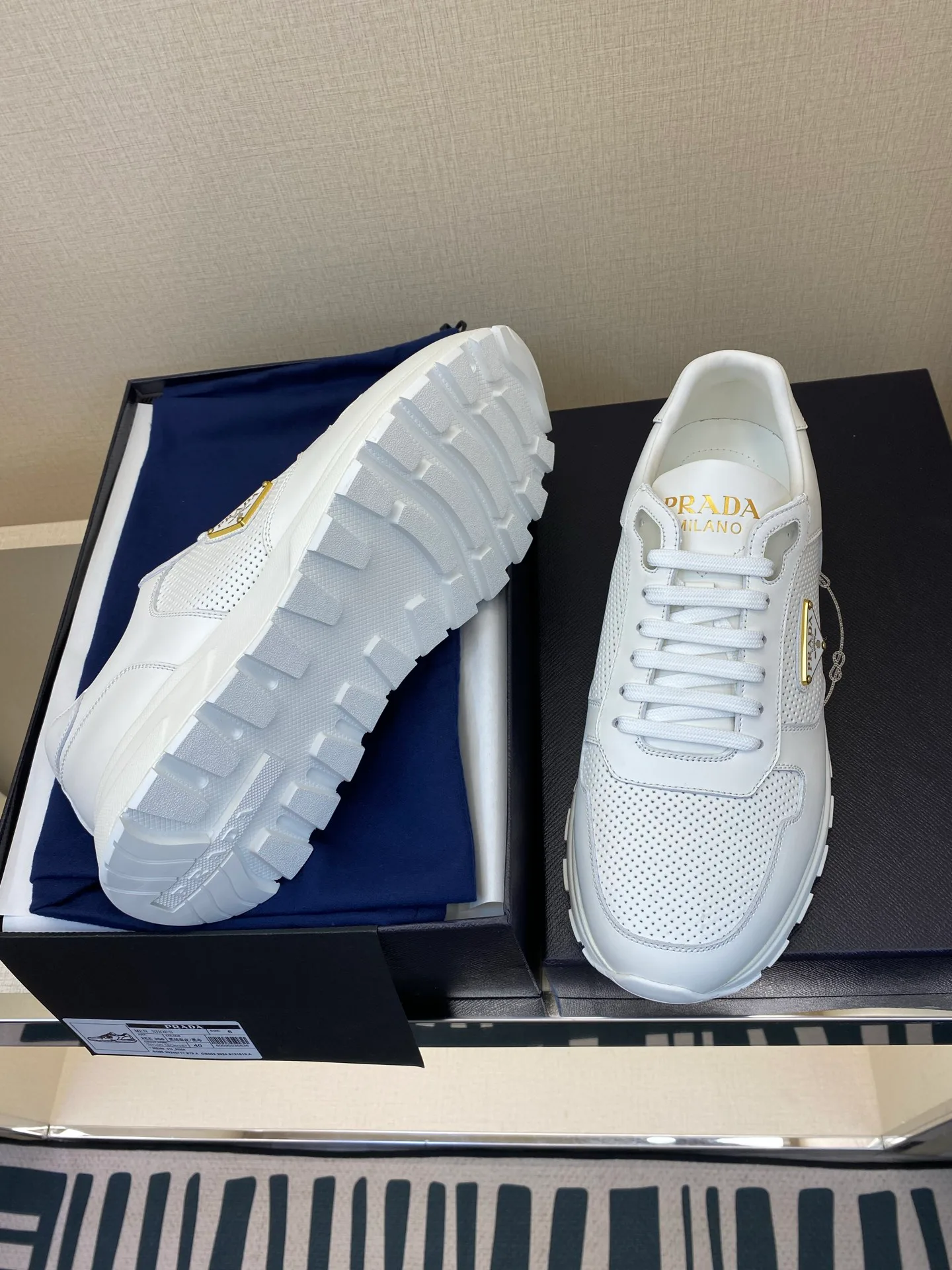 Кроссовки Мужские Prada 18039817
