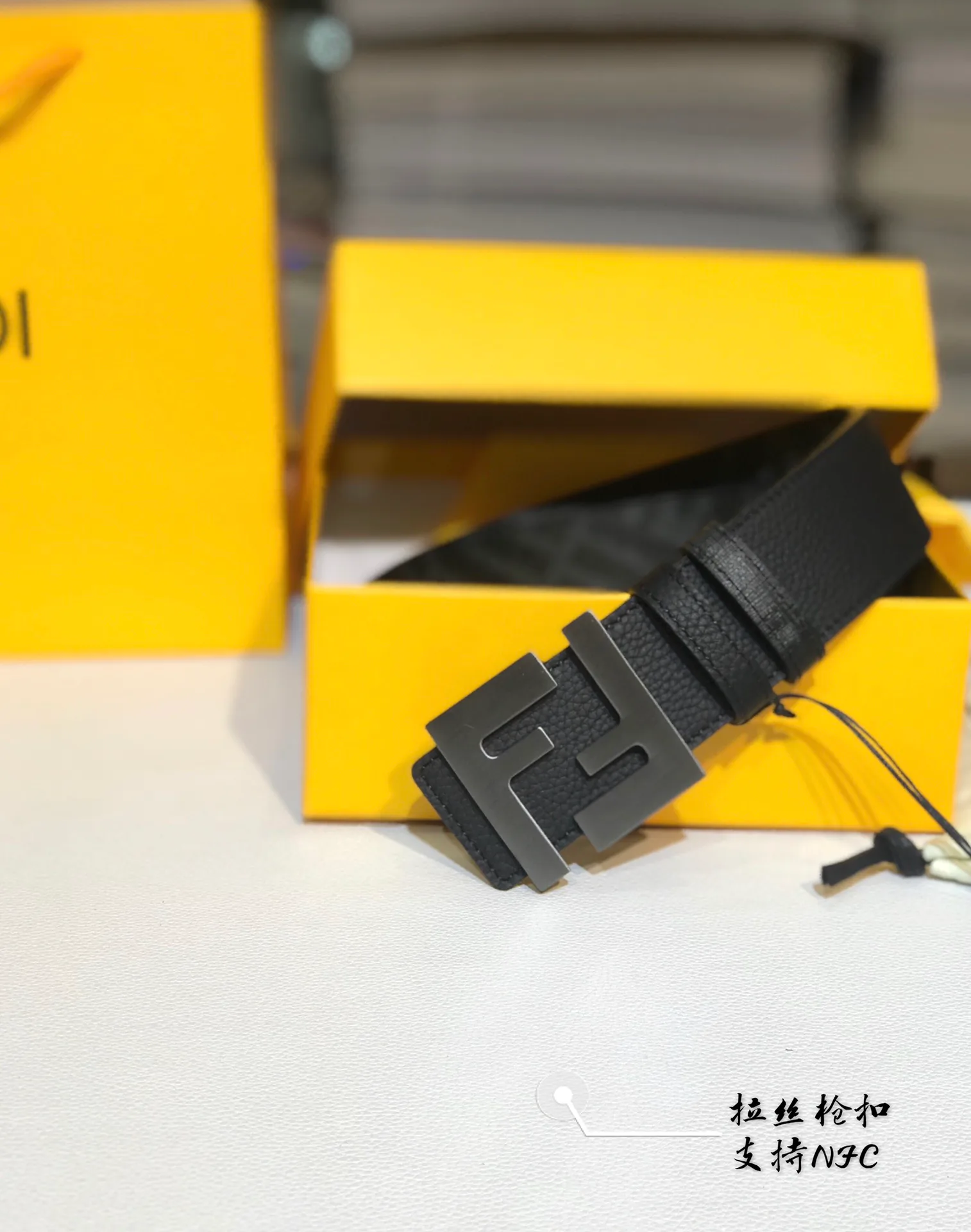 Ремни Fendi 14659340