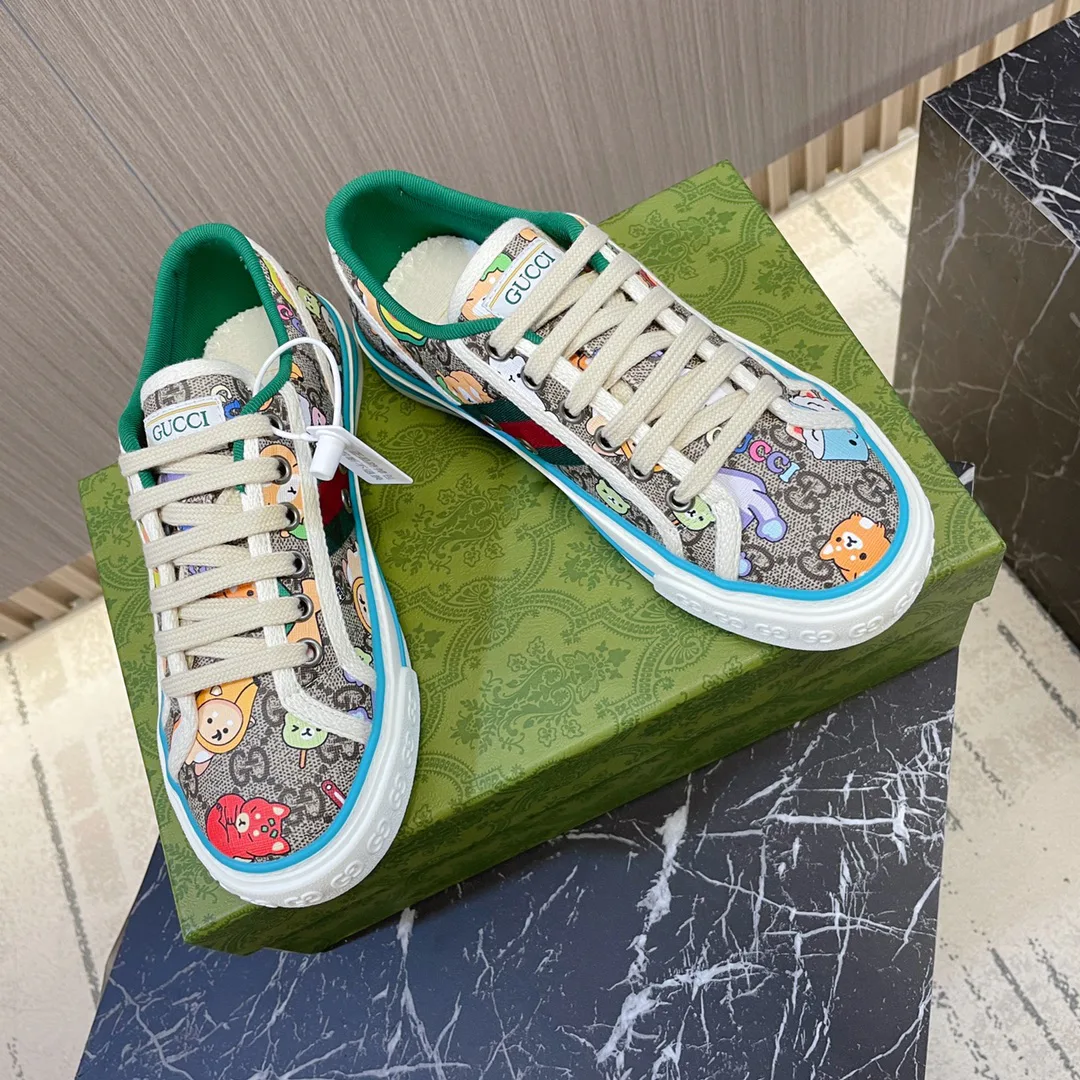 Кроссовки Женские Gucci 19691198