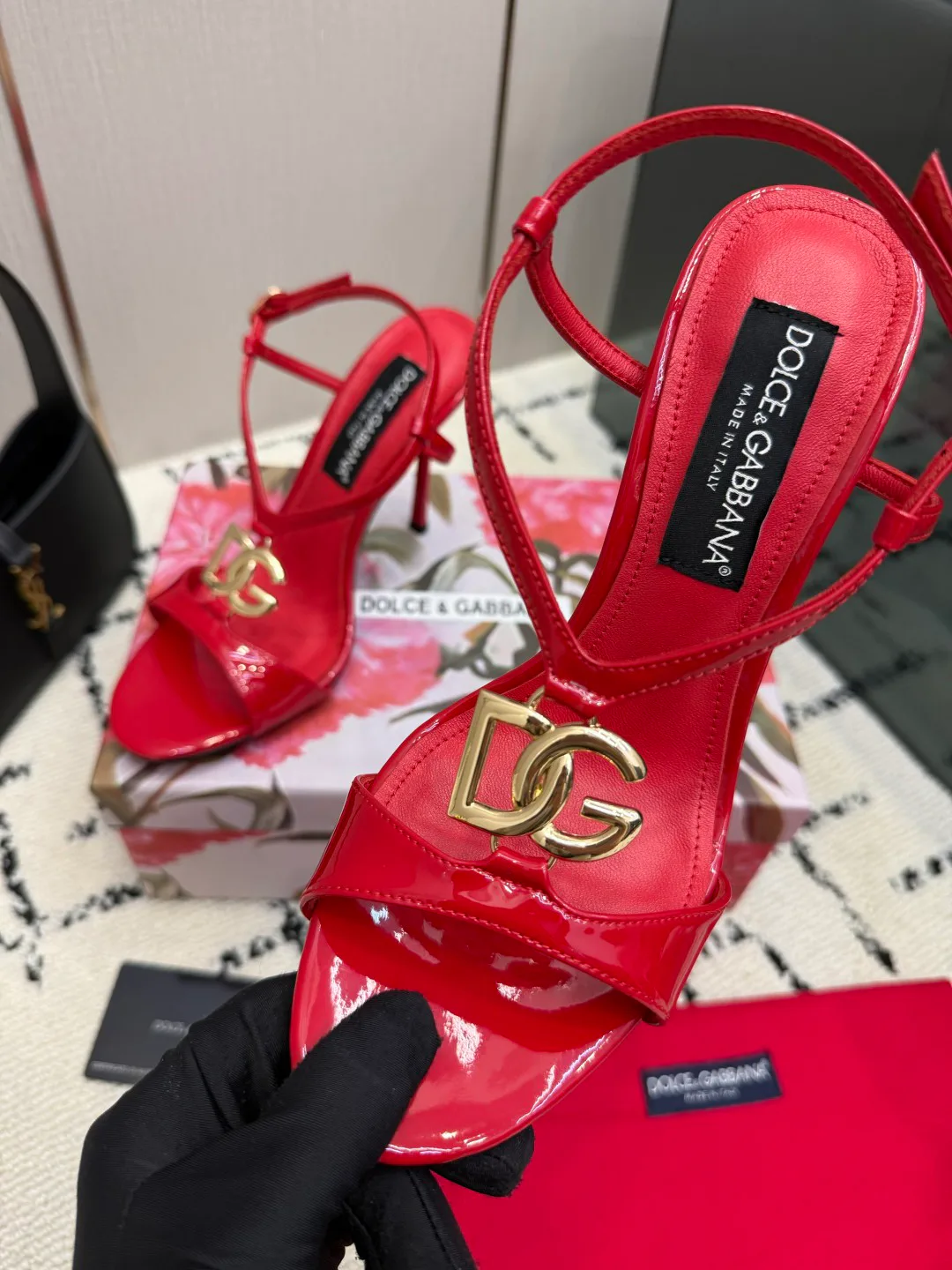 Босоножки Женские Dolce & Gabbana 18335955