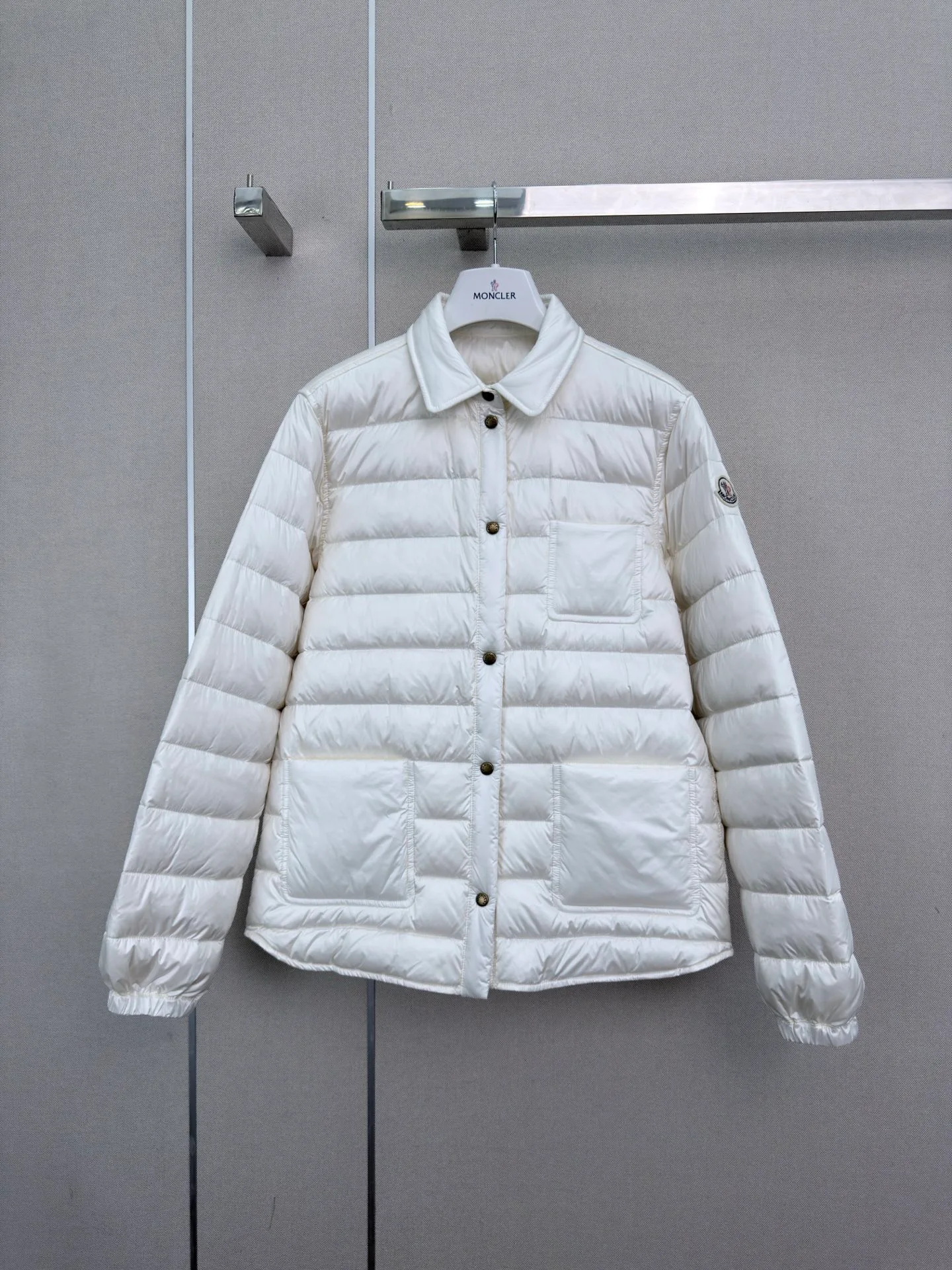Куртки И Пуховики Женские Moncler 17919457