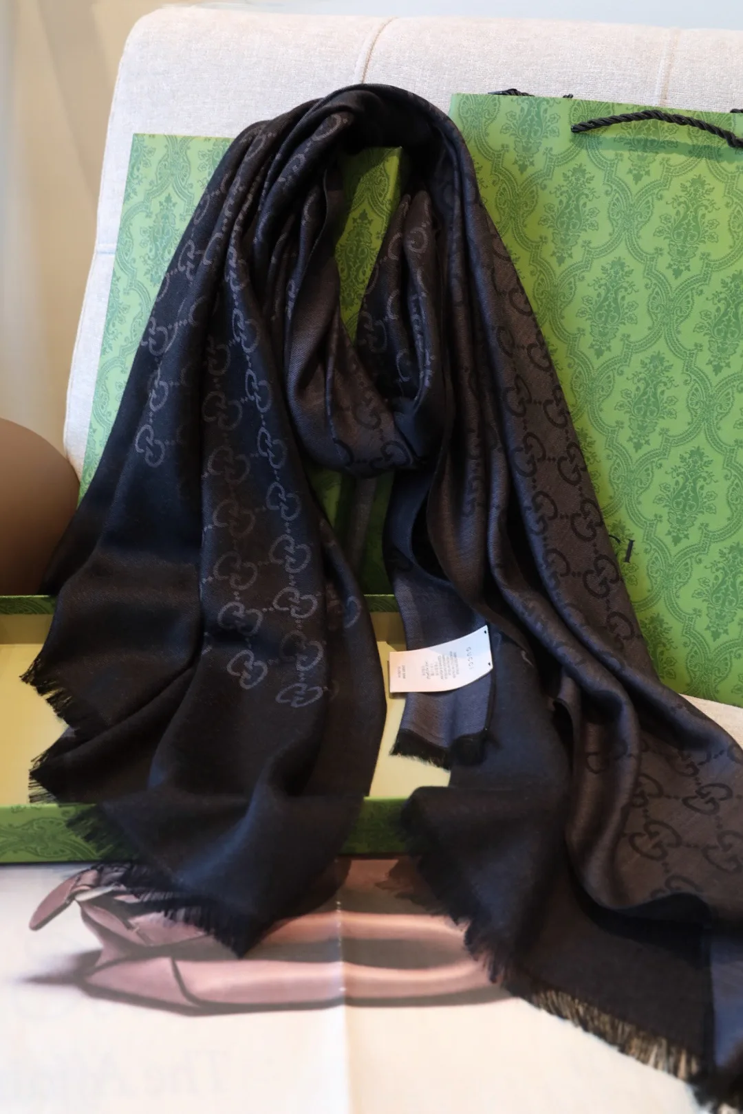 Шарфы Gucci 11654317