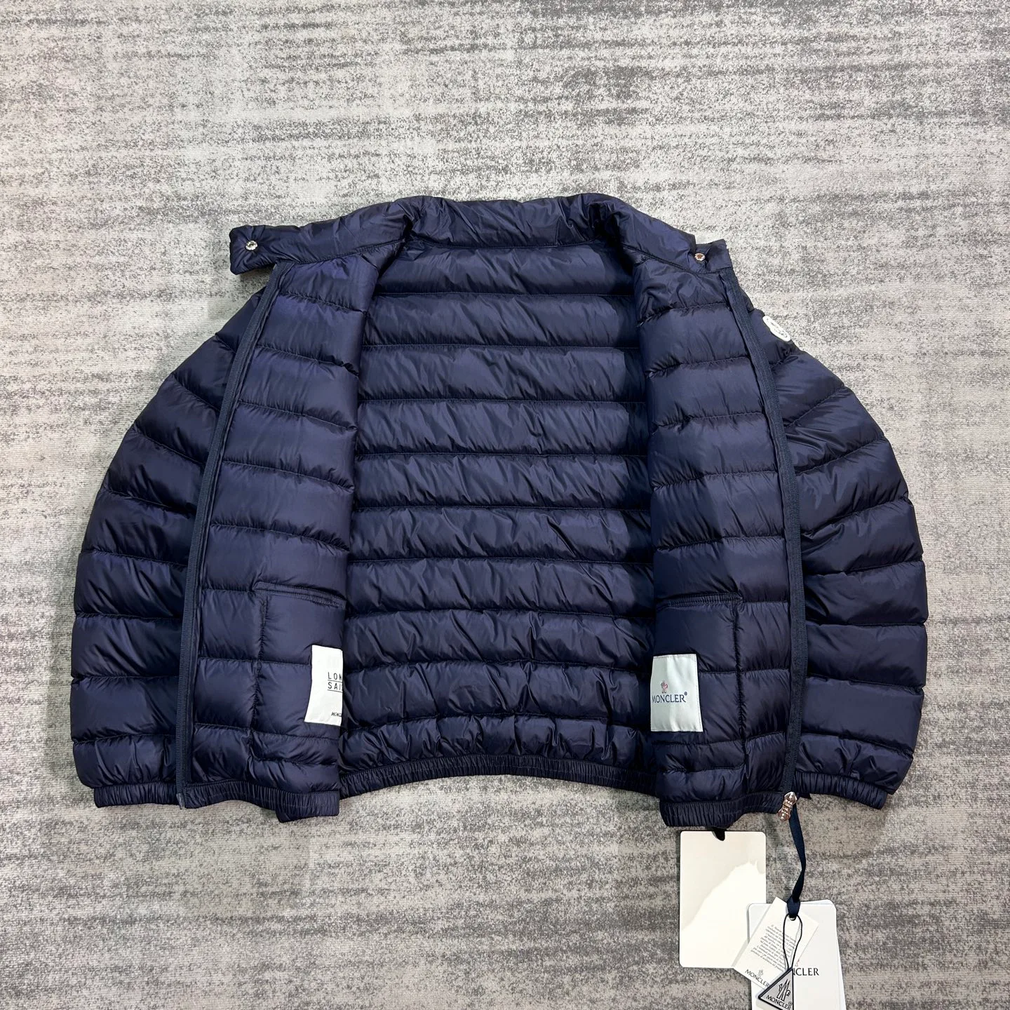 Куртки И Пуховики Женские Moncler 18134226