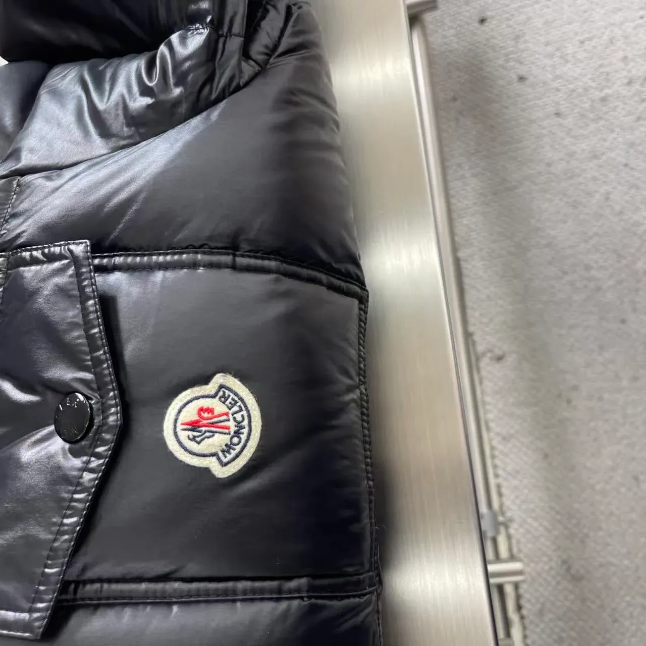 Куртки И Пуховики Мужские Moncler 819107