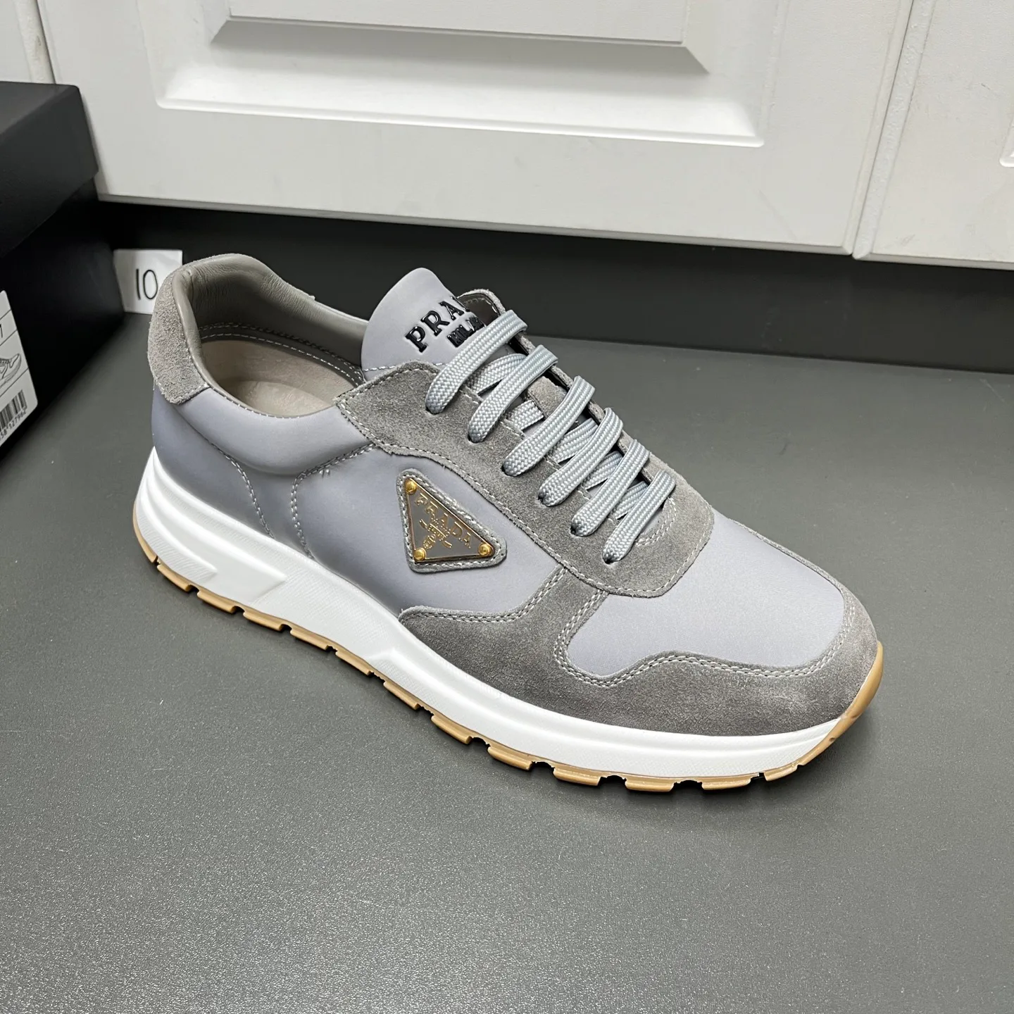 Кроссовки Мужские Prada 2575519