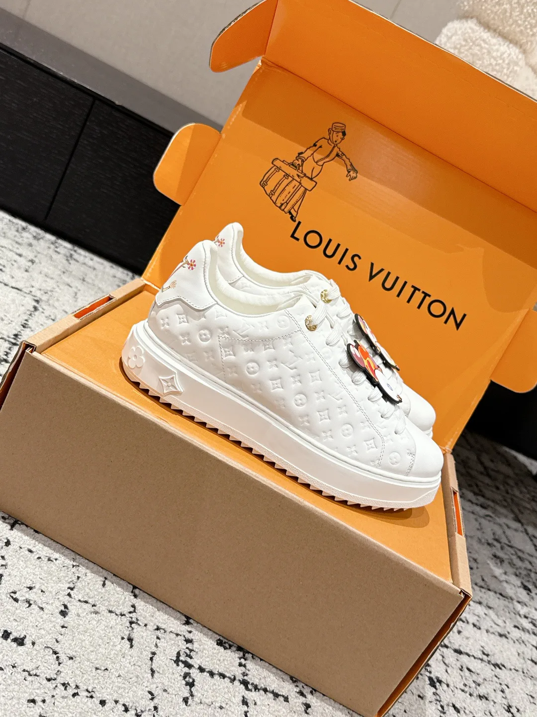 Кроссовки Женские Louis Vuitton 11214827