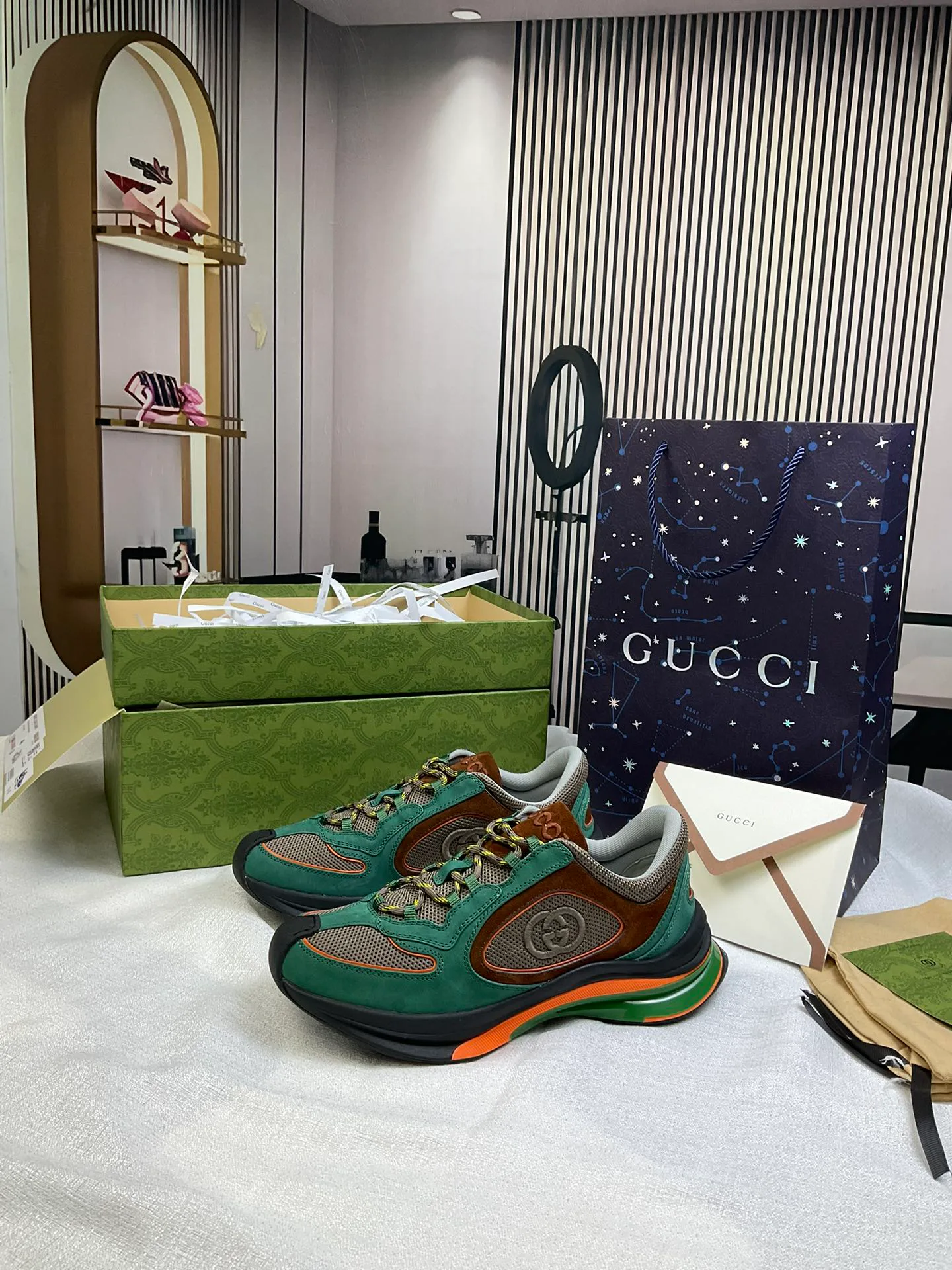 Кроссовки Мужские Gucci 5120054