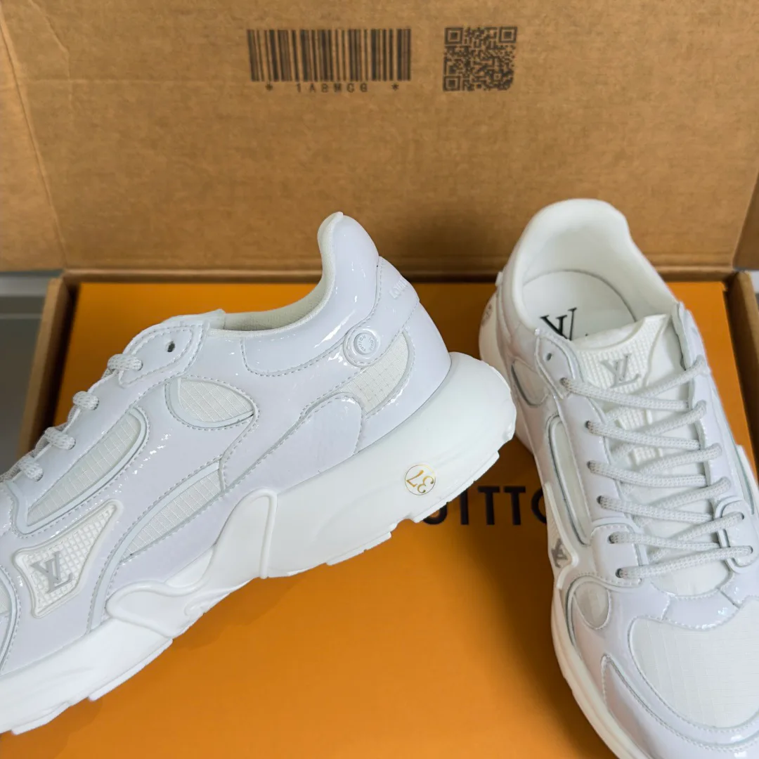 Кроссовки Женские Louis Vuitton 11646814