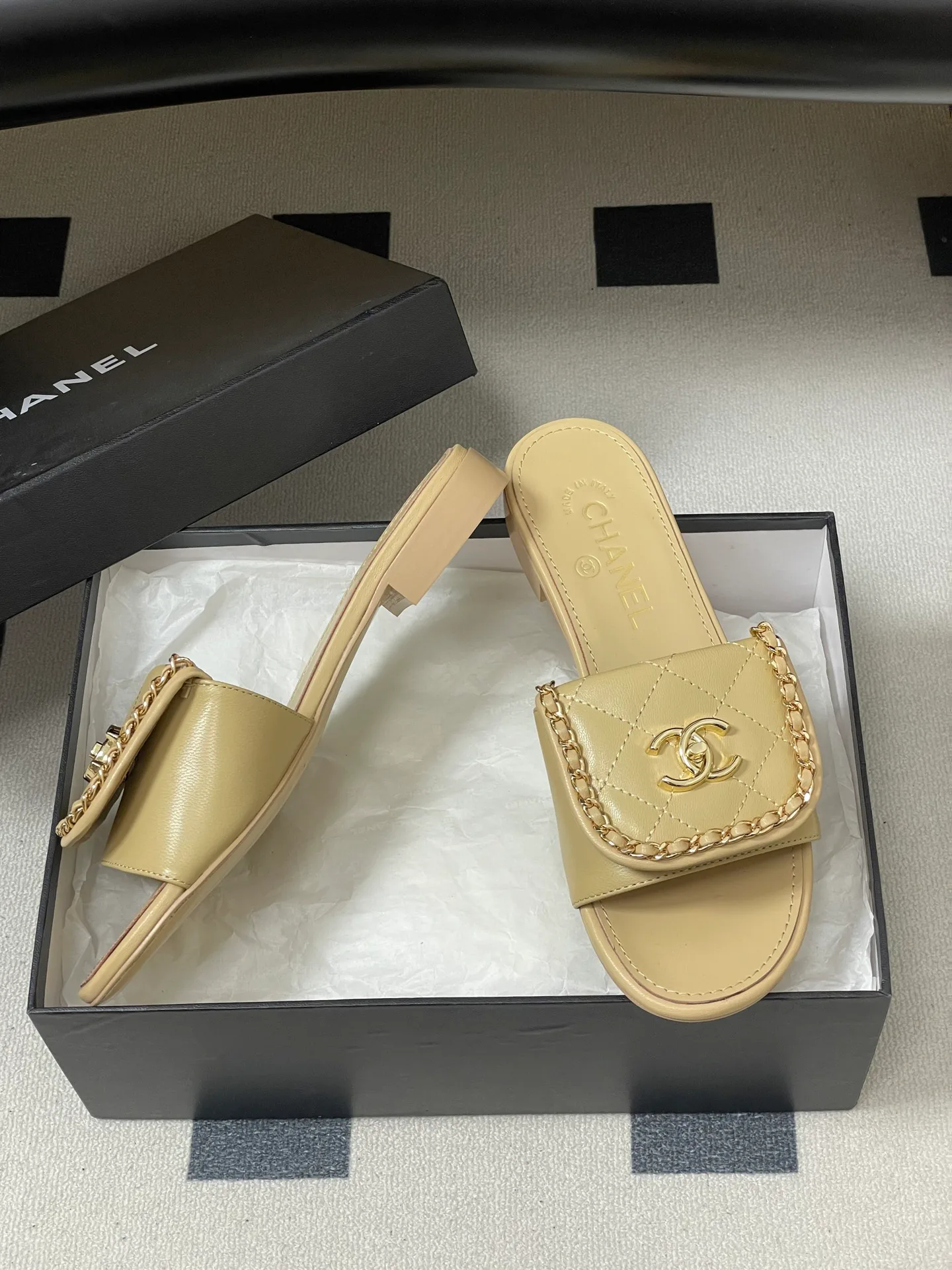 Туфли Женские Chanel 1408362