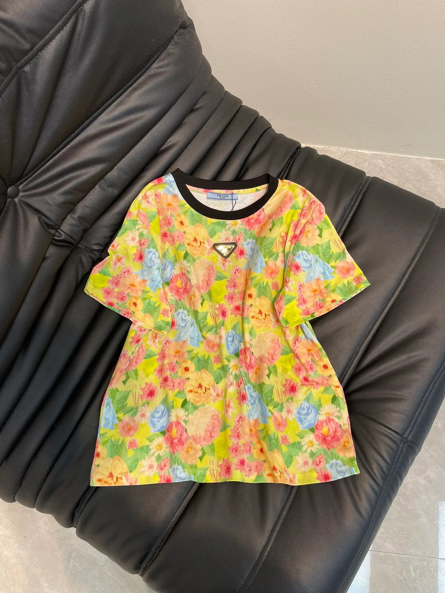 Футболки Женские Prada 29320